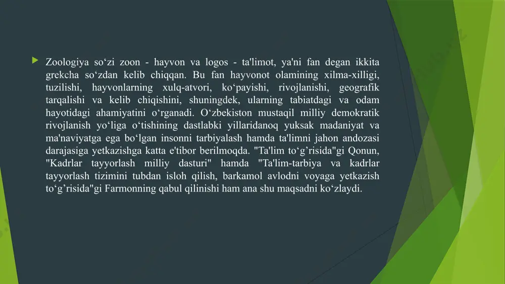 i hayvonlarning tanasi bitta hujayradan tashkil topgan, ko‘pchiligi mikroskopik kattalikdagi organizmlardir. hamma hujayralar singari bir hujayralilar ham hujayra qobig’i, sitoplazma va uning ichida joylashgan bitta yoki bir nechta yadro va boshqa organoidlardan tashkil topgan. lekin bir hujayralilar tirik organizmlar uchun xos bo‘lgan mustaqil moddalar almashinuvi, harakatlanishi, ta'sirlanish va ko‘payish xususiyatiga ega bo‘lishi bilan ko‘p hujayralilarning alohida olingan bitta hujayrasidan farq qiladi. bir hujayralilar sitoplazmasi ikki qavatdan iborat. sitoplazmaning tashqi tiniq qavati ektoplazma, ichki donador qavati endoplazma deb ataladi. hamma hujayra organoidlari ana shu endoplazmada joylashgan. bir hujayrali hayvonlar hamma tirik organizmlar kabi erkin harakatlanish, ta'sirlanish, oziqlanish va ko‘payish xususiyatiga ega. bir hujayralilarga 40 mingga yaqin tur kirib, ular soxta oyoqlilar, amyoba. sarkodalilar sinfining tipik vakili bo‘lgan 0,3-0,5 mm kattalikdagi oddiy amyoba (amoeba proteus) ko‘lmak suvlarda yashaydi (1-rasm). uning tiniq sitoplazmasi qattiq qobiq bilan o‘ralmagan. shuning uchun tanasining shakli doim o‘zgarib turadi. "amyoba" so‘zi ham "o‘zgaruvchan" degan ma'noni anglatadi. amyobaning sitoplazmasi …