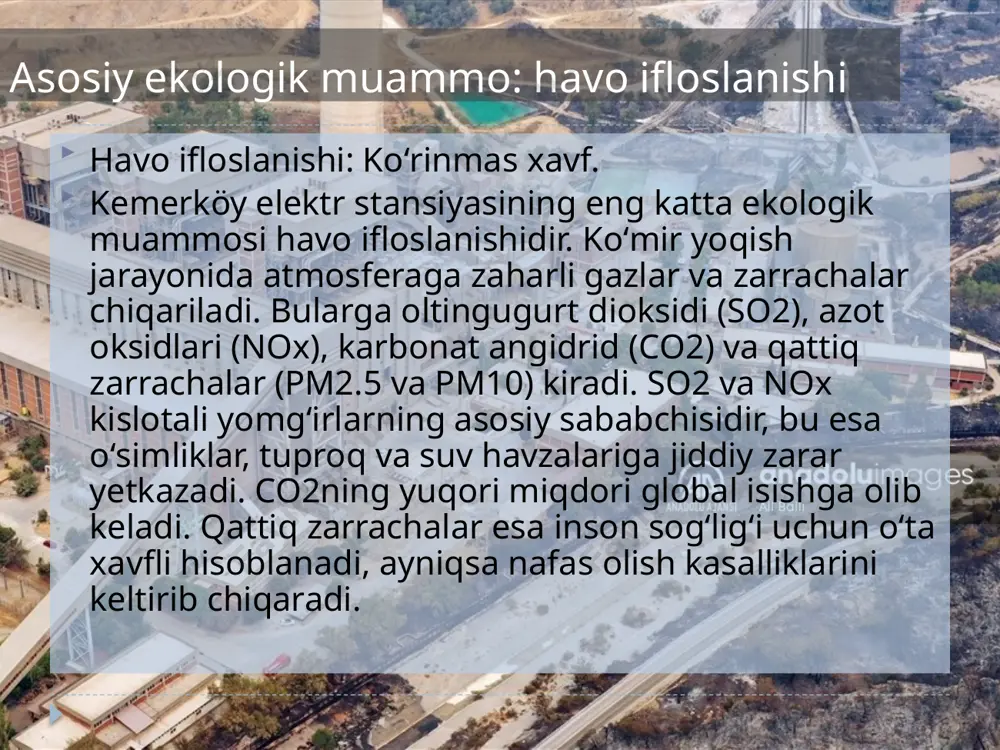 ligi mahsuldorligining pasayishiga olib keladi. mahalliy ekotizimda mavjud boʻlgan oʻsimlik turlarining xilma-xilligi kamayadi, zaifroq turlar yoʻqolib boradi. ekologik muammolarning umumiy manzili ekologik zanjir: ifloslanishning oqibatlari. kemerköy elektr stansiyasining taʼsiri faqat havo, suv yoki tuproq bilan cheklanib qolmaydi. bu ifloslanishlar bir-biri bilan bogʻliq. havo ifloslanishi kislotali yomgʻirlarga sabab boʻlib, tuproqni ifloslantiradi. ifloslangan tuproqdan oʻsimliklar zaharlanishi mumkin. natijada butun ekotizim zanjiri zarar koʻradi, bu esa nafaqat tabiatga, balki mahalliy aholining iqtisodiy faoliyatiga ham salbiy taʼsir koʻrsatadi. baliqchilik va qishloq xoʻjaligi bu ifloslanishlardan eng koʻp jabr koʻrgan sohalardir. muammolarni hal qilish yechimlari: texnologik yangilanishlar texnologik yechimlar: ekologik modernizatsiya. ekologik muammolarni hal qilish uchun stansiya zamonaviy texnologiyalarni joriy etishi kerak. bu yechimlarning asosi havo ifloslanishini kamaytirishga qaratilgan. masalan, flue gas desulfurization (fgd) tizimi orqali gazdagi oltingugurt dioksidini kamaytirish mumkin. shuningdek, azot oksidlarini nazorat qilish uchun low-nox burnerlar (kam azotli gorelka) va selektiv katalitik reduksiya (scr) tizimlarini oʻrnatish zarur. ushbu texnologiyalar havo ifloslanishini sezilarli darajada …