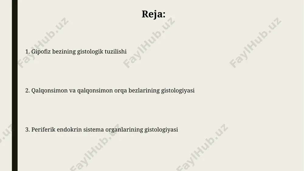 retsiyasi uchun muhim ahamiyatga ega. jinsiy bezlarning gistologiyasi: moyaklar moyaklar seminifer naychalardan tashkil topgan bo'lib, ularning diametri taxminan 150-250 mkm ni tashkil etadi va spermatogenez jarayonida ishtirok etadi. leydig hujayralari, androgenlarni sintezlovchi va sekretor funktsiyasini bajaradigan, moyak to'qimasining interstistial bo'shlig'ida joylashgan va ularning soni taxminan 10-20% ni tashkil qiladi. o'pka gistologiyasi va endokrin funksiyalari o'pka gistologiyasida bronxial bezlarning sekretsiya faoliyati va ularning mukus sekretsiyasi miqdori endokrin funksiyalar bilan o'zaro bog'liqdir; masalan, yallig'lanish jarayonida bu nisbatlar sezilarli darajada o'zgaradi. o'pka to'qimalarida neyroendokrin hujayralar, jumladan, 1-turdagi neyrosekretsiya hujayralari (kulchitskiy hujayralari) mavjud bo'lib, ular 20 dan ortiq turdagi peptid gormonlarni, jumladan, serotonin va bombesinni ishlab chiqaradi. qalqonsimon bezning gistologiyasi: parafollikulyar hujayralar qalqonsimon bezining follikulyar hujayralari orasida joylashgan parafollikulyar hujayralar yoki c-hujayralar soni taxminan 0,1% ni tashkil etadi va kaltsiy metabolizmini tartibga soluvchi kalsitonin gormonini ishlab chiqaradi. parafollikulyar hujayralar sitoplazmasida neyrosekretor granullar mavjud bo'lib, ularda kalsitonin saqlanadi va elektron mikroskop ostida xususiy sekretsiya granulalarining …