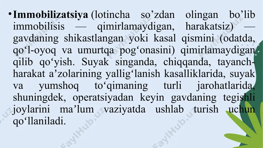 inchidan immobilizatsiya qilingan fermentlarni katalitik jarayonlarni etaplariga qarab ma’lum tartibda joylashtirish mumkin. immobilizatsiya qilingan fermentlarni ushbu sifatlari ulardan ko‘p miqdordagi substratni qayta ishlashda qo‘l keladi. fermentlarni immobilizatsiya qilish ularni kerakli shakl va hajmga to‘plash bu orqali turli tuman maqsadlarda foydalanish imkoniyatlarini yaratadi. fermentlar immobilizatsiyasini ko‘p usullari ma’lum. aniq bir immobilizatsiya usulini tanlash qator omillarga: fermentning umumiy katalitik faolligiga katalizatorni foydalanish effektivligiga uni infaolatsiyasi va regeniratsiyasiga va nihoyat qiymatiga bog‘liq. fermentlarning immobilizatsiya usullarni ikki guruhga bo‘lish mumkin: kimyoviy usul, fizikaviy usul. kimyoviy usullar: a) fermentni matritsaga kovalent bog‘ yordamida bog‘lash, b) ko‘ndalangiga bog‘lar orqali hosil qilingan ferment matritsasi va polifunksional gruppalar yordamida ferment molekulalari orasida bog‘lar hosil qilish. fizikaviy usul: a) fermentlarni g‘ovak tolasimon materiallarga kiritish. b) fermentni suvda erimaydigan gelmatritsaga kiritish. c) fermentni eshilgan tolaga kiritish. d) fermentni mikrokapsulaga kiritish. immobilizatsiya qilingan fermentlarni qo‘llanishi: sanoatda qo‘llanishi immobilizatsiya qilingan fermentlar asosida olingan katalizatorlar va qator katta masshtabli sanoat ishlab chiqarishlarida qo‘llanilmoqda …