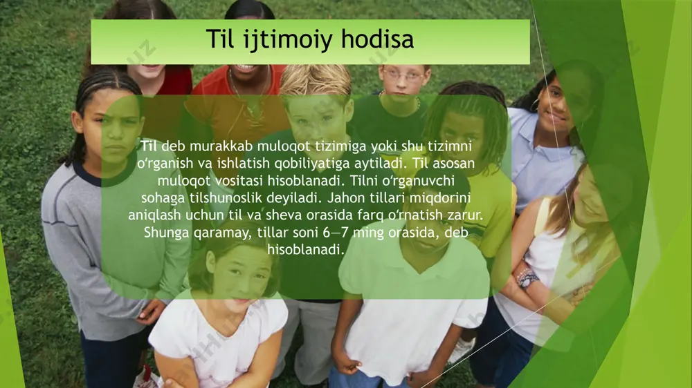 ing dialektlari orasidagi farqlar nihoyatda shartlidir). jahon tillari ichida keng tarqalganlari (soʻzlashuvchilar soniga koʻra) quyidagilar: xitoy, ingliz, rus, ispan, hind va urdu, indonez, arab, bengal, portugal, yapon, nemis, fransuz, italyan, panjob, telugu, koreys, maratxa, tamil, ukrain va boshqalar. tirik va o'lik tillar xalqlar hozir gaplashadigan tillar tirik til xisoblanadi, masalan: ukrain tili, ozarbayjon tili, rus tili va boshqalar. tirik til hamma vaqt rivojlanib turadi. bizga yozma yodgorliklari yetib kelgan, ammo yer yuzida yashayotgan xalqlarning xar biri xozir muomalada ishlatmaydigan til oʻlik til deb yuritiladi, masalan: lotin tili, qadimgi xind tili yoki, sanskrit, qadimgi slavyan tili, qadimgi xorazmiy tili va boshqalar yozuvning vujudga kelishi yozuv deb tilning matn orqali ifodalanishiga aytiladi. bunda matn yozuv tizimi deb nomlanuvchi tayinli belgi va ramzlardan iborat boʻladi. yozuv — muayyan bir tilda qabul etilgan va kishilar oʻrtasidagi muloqatga xizmat qiladigan yozma belgilar yoki tasvirlar tizimi. yozuv— kishilik jamiyati madaniy taraqqiyotining tom maʼnodagi ibtidosi, bashariyatning uzoq …