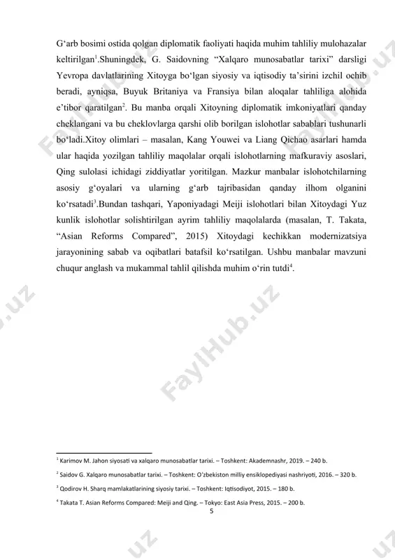 ekspansiya, xitoyni o‘zining yakkalangan (“zatvornichestvo”) siyosatidan voz kechishga majbur qildi. birinchi va ikkinchi afyun urushlari (1839–1842 va 1856–1860 yillar) natijasida xitoy o‘zining ilgari yoppasiga yopiq savdo siyosatini butunlay qayta ko‘rib chiqishga majbur bo‘ldi. bu urushlar natijasida g‘arb davlatlari xitoydan majburan imtiyozlar oldi, bu esa “tengsiz shartnomalar tizimi”ni yuzaga keltirdi.[footnoteref:6] ushbu shartnomalar xitoyning suverenitetini cheklab, uni yarim mustamlaka holatiga tushirib qo‘ydi[footnoteref:7]. rossiya imperiyasi ham bu jarayonlarda muhim rol o‘ynadi, biroq g‘arb kuchlaridan farqli o‘laroq, rossiya ko‘proqdiplomatik vositalar va muzokaralar orqali xitoy bilan aloqalarni rivojlantirishni maqsad qildi.rossiyaning tashqi siyosati xviii asr oxiridan boshlab osiyo yo‘nalishiga burila boshladi. ayniqsa, rossiya imperiyasi tomonidan 1689-yil nerchinsk shartnomasida belgilangach, bu aloqalar xix asrda yanada faollashdi. 1858-yil aygun va 1860-yil pekin shartnomalari orqali rossiya amur va primorye viloyatlaridagi tarixiy hududlarini qaytarib oldi.[footnoteref:8] garchi bu shartnomalarda tengsizlik unsurlari mavjud bo‘lsa-da, rus tadqiqotchilarining fikriga ko‘ra, bu shartnomalar g‘arb kuchlarining xitoyga nisbatan yurgizgan ochiq tajovuziga nisbatan nisbatan yumshoq bo‘lgan. [6: …