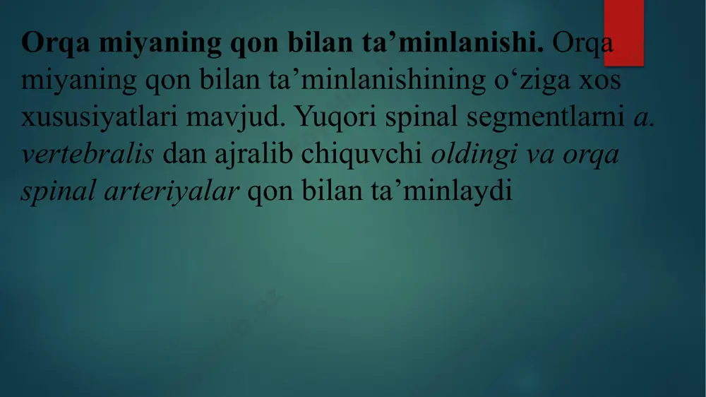 segmentlar proeksiyasida joylashgan oldingi yirik radikulomedullyar arteriya adamkevich arteriyasi deb aytiladi. adamkevich arteriyasi umurtqa kanaliga th9–th11 yoki th12 spinal ildizchalar bilan birgalikda kiradi. adamkevich arteriyasining spinal segmentlarga nisbatan topografiyasi turlicha. uning umurtqa kanaliga kirish joyi ba’zi odamlarda l2–l5 spinal ildizchalar proeksiyasiga to‘g‘ri keladi. shuningdek, pastki qo‘shimcha radikulomedullyar arteriya ham mavjud bo‘lib, u epikonus va konusni qon bilan ta’minlaydi. har bir radikulomedullyar arteriya orqa miyaga yaqinlashgach, yuqoriga ko‘tariluvchi va pastga yo‘naluvchi tarmoqlarga ajraladi. ular boshqa radikulomedullyar arteriyalarning xuddi shunday tarmoqlari bilan anastomoz hosil qilishadi. bu arteriyalarning qo‘shilishi natijasida orqa miyaning old va orqa tomoni bo‘ylab uzunasiga ketgan arterial anastomotik trakt hosil bo‘ladi. oldingi spinal anastomotik trakt oldingi spinal arteriya, orqa spinal anastomotik trakt orqa spinal arteriya deb ataladi. ulardan chiqqan tarmoqlar orqa miyaning oldingi va orqa yuzasini qon bilan ta’minlaydi. orqa miyada qon aylanishining o‘tkir va surunkali buzilishlari etiologiyasi va patogenezi. orqa miyada qon aylanishining o‘tkir va surunkali buzilishlariga sabab bo‘luvchi …