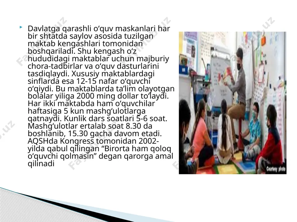 17-18 yoshida maktabni tamomlaydi. aqshdagi baʼzi maktablarda oʻquvchilar maktab formasini umuman kiyishmaydi. nafaqat oʻquvchilar, balki oʻqituvchilarga ham forma kiyish majburiy emas. amerika maktablari devorlariga maktabni eng yaxshi baholarga bitirgan, maktab faxriga aylangan oʻquvchilarning suratlari, maktab bayrogʻi, maktab shiori, maktab logotipi, oʻquvchilar yaratgan loyihalar kabi maktab va oʻquvchilar ijodi bilan bogʻliq qiziqarli materiallar ilib qoʻyilgan. maktab kutubxonalari ham muhim ahamiyatga ega. kutubxona xodimlari oʻquvchilarning kitobga diqqatini tortish uchun kitob javonlarining yuqorisiga eng ommabop va qiziqarli adabiyotlarni terib qoʻyishadi. hozirgi kunda koʻpgina amerikalik oʻquvchilarning ongiga “men jamiyat aʼzosiman, jamiyatga kerakman va ozgina boʻlsa-da, shu jamiyatning gullab-yashnashiga hissa qoʻshishim kerak”, – degan tushuncha singdirilgan. bolalar kichikligidan boshlab jamoat ishlariga koʻngilli sifatida jalb etiladi. jamoat ishlariga bolalarni nafaqat maktab, balki ota-onalar ham targʻib qiladi. ota-onalar farzandining jamoat ishlarida faolligini taʼminlaydi, hatto oʻzlari ham qoʻllaridan kelgancha maktabning takliflariga xayrixoh boʻlishadi va lozim boʻlsa, moliyaviy tomondan ham koʻmak berishadi. «avesto» – jahon madaniyatining, jumladan, markaziy osiyo …