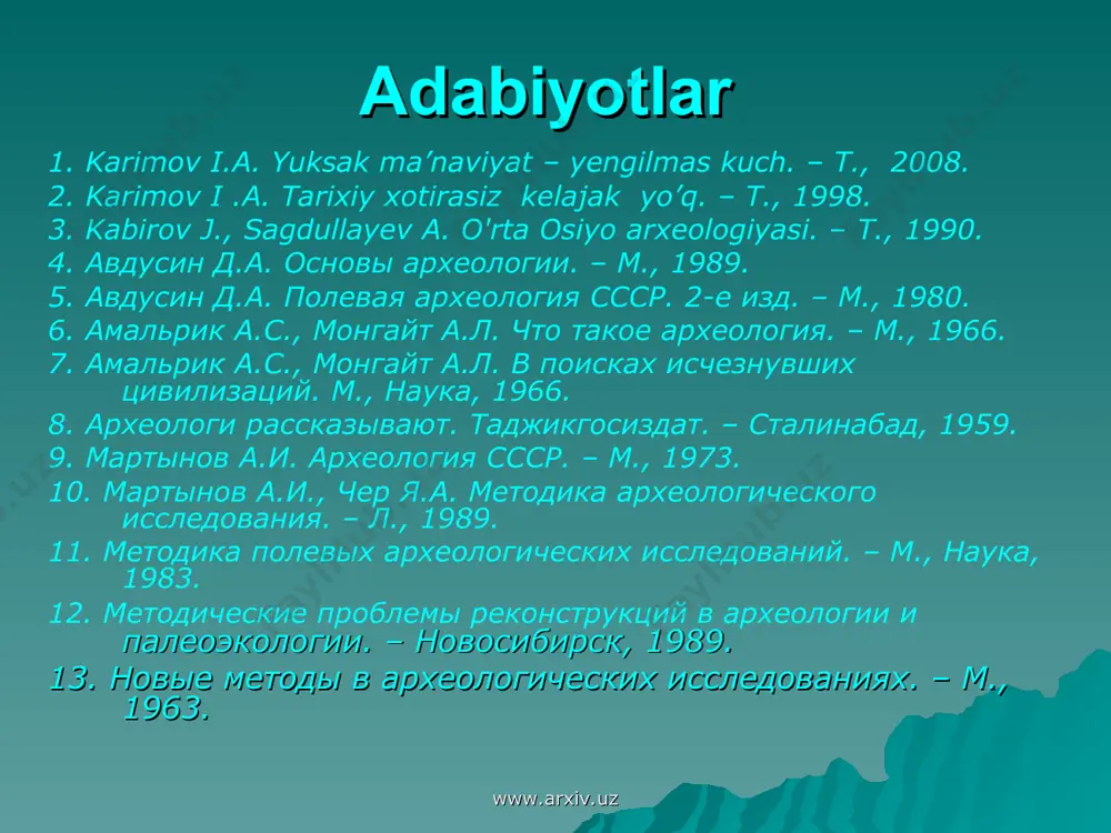 yekti, shuningdek, ularni ochib o’rganishda maxsus uslublardan foydalaniladi. ya’ni zamonaviy tushunchada arxeologiya ibtidoiy, antik, o’rta asrlarga oid yodgorliklarni o’rganish va qayta tiklash ishlarini olib boradi. www.arxiv.uz www.arxiv.uz arxeologiya – yosh ijtimoiy fanlardan biri bo’lsa-da, uning ildizlari uzoq tarixga borib taqaladi. yozma manbalardan ma’lumki, mil. avv. vi asrda bobil podshosi navonid (nabunaid, nabonagid, mil. avv. 555-538 yy.) saroy va ibodatxonalarning asos qismida qazuv ishlarini olib borgan. ayni paytda britaniya muzeyida nabonid tomonidan topilgan yozuvli taxtacha saqlanmoqda. www.arxiv.uz www.arxiv.uz “arxeologiya” atamasi yozma manbalarda ilk marta yunon faylasufi platon (mil. avv. 427-347 yy.) ning “katta gippiy bilan suhbat” asarida tilga olinadi. arxeologiya ikkita qdimgi yunon so’zidan iborat bo’lib, “arxeos” – qadimgi, “logos” – fan degan ma’nolarni anglatadi www.arxiv.uz www.arxiv.uz yunon yozuvchisi diodor sitsiliyskiy (mil. avv. 80-29 yy.) ham bu so’zni o’z asarlarida qayd etgan. ya’ni troya urushigacha bolgan davr ellinlar nazarida “ellinlar arxeologiyasi” hisoblangan. diodor sitsiliyskiyning zamondoshi dionisiy galikarnasskiy rim tarixini puni urushigacha …
