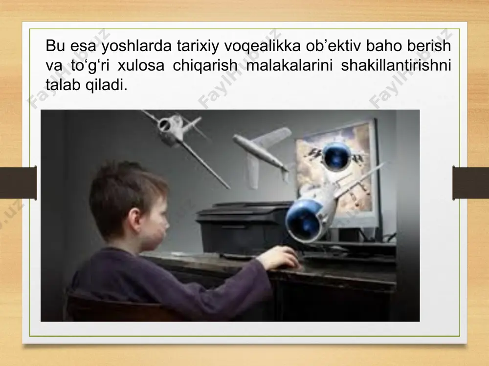 boradi. natijada, u qandaydir o'yin uchun barcha pullarni berishga tayyor. bu psixologiya va inson psixikasiga qanday ta'sir qilishni biladiganlar unga yaxshi pul ishlashlari mumkin. virtual dunyoga kirish, odamlar o'zlarining muammolarini real hayotda o'ylamaydilar. virtual olam ko'pincha haqiqatdan ko'ra qiziqroq. u sehrlaydi, o'ziga jalb qiladi. u erda inson bir marta yashamoqchi bo'lgan yoki hozir yashamoqchi bo'lgan hayotda yashashi mumkin. biroq, ko'pchilik inson o'z hayotini o'zi qurishini unutadi va faqat uni o'zgartirishi mumkin. kompyuter o'yinlari - bu haqiqatdan yashirinishning bir usuli. bu odamlarni o'ziga jalb qiladi kompyuter o'yinlari nafaqat qiziqarli o'yin. ular filmlar, multfilmlar yaratadilar va kompyuter o'yinlarida kitoblar yozadilar. odamlar ma'lum bir o'yinga bag'ishlangan mavzuli oqshomlarni to'plashadi. ko'pgina juftliklar bir-birlarini kompyuter o'yinlari yordamida aniq bilib olishadi, ko'pchilik bunday yaxshi do'stlarni, o'rtoqlarni yoki shunchaki quvnoq kompaniyani topadi. shuning uchun, virtual dunyo haqiqiy bilan chambarchas bog'liqdir. kompyuter o'yinlarming zarari foydadan ko'proq,bunga misol tariqasida:vaqtni o'g'irlaydi,insonni asabiy qilib qo'yadi va fikrlashdan to'htaydi kishi sababi bor …