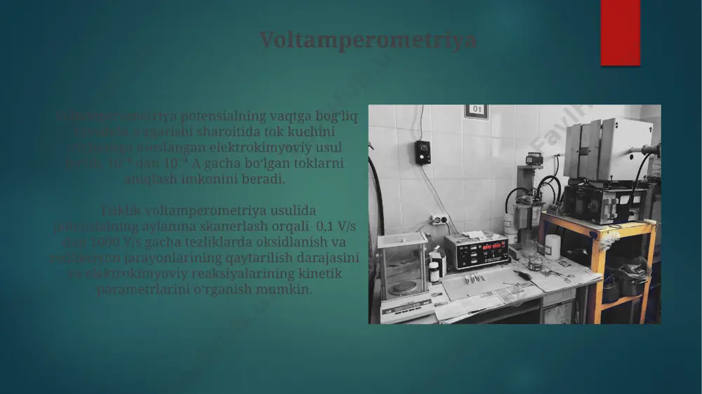 laq temperatura (kelvin), n - elektronlar soni, f - faraday doimiysi (96485 k/mol) va q - reaksiya koeffitsiyenti kabi parametrlar ishlatiladi. agar reaksiya 25°c (298 k) da o'tkazilsa va n=1 bo'lsa, nernst tenglamasining soddalashtirilgan shakli quyidagicha bo'ladi: e = e⁰ + (0.0592/1)log₁₀(q). korroziyadan himoya qilish usullari passivlash – metall yuzasida himoya oksid plyonkasi hosil qilish orqali korroziyadan himoya qilish usulidir. masalan, zanglamaydigan poʻlatdagi xrom oksidi plyonkasi 10-15% cr miqdorini talab qiladi. elektroximiyaviy himoya usulida, himoya qilinadigan metall va faolroq metall o'rtasida galvanik element hosil qilinadi, unda faolroq metall anod vazifasini bajarib, korroziyaga uchraydi. bu katod himoyasi deb ataladi. potensiometriya потенциометрик титрлашда эквивалент нуқтани аниқлаш учун потенциалнинг потенциал-ҳажм графигидаги кескин ўзгаришлардан фойдаланилади, бундаги ўзгариш миқдори 50-100 mv дан ошади. потенциометрияда ионларнинг концентрациясини аниқлаш учун потенциалнинг ўзгаришини 1 mv гача аниқ ўлчовчи юқори аниқликдаги электрон асбоблардан фойдаланилади, бу эса таҳлил дақиқлигини оширади. elektrokimyoviy sintez elektrokimyoviy sintezda 1-5 volt oraligʻidagi past kuchlanishdan foydalanish …