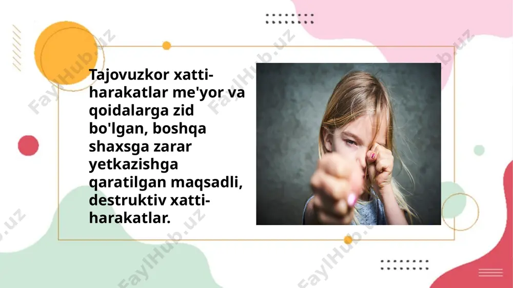 v – o‘ziga qaratilgan. bu o‘zini kamsitish, qadrsizlik hissi, aybdorlik bilan namoyon bo‘ladi. og’ir ruhiy tushkunlikning impulsiv tabiat bilan kombinatsiyasi o‘z joniga qasd qilish, o‘z-o‘ziga zarar etkazish xavfini oshiradi. boshqa odamlarga nisbatan tajovuz, asabiylashish, shubha, negativizm orqali amalga oshiriladi. demensiya. demensiya bemorlar o‘z-o‘zini nazorat qilishni yo‘qotadilar, jamiyatda qabul qilingan xatti-harakatlar qoidalarini hisobga olmaydilar. ular o‘z harakatlarining og’irligini anglamasdan, boshqalarni xafa qilishlari, zarar yetkazishi mumkin. agressiya ko‘pincha qo‘rquv, odatiy harakatlarni amalga oshira olmaslik tajribasi, mustaqillikni yo‘qotish va og’ir holatlarda jismoniy noqulaylik (ochlik, charchoq) va yordam so‘ramaslikdan kelib chiqadi. shizofreniya. bemorlarning dushmanligining asosiy sabablari boshqalarning g’arazli niyatlari, his-tuyg’ularning noto‘g’riligi va harakatlarning ingibitsiya haqidagi aldangan g’oyalardir. ular boshqalarga zarar yetkazish niyatida bo‘lmaydi. xulq-atvor ko‘pincha buzilgan mantiqqa asoslanadi, keskinlik va qo‘rquvdan xalos bo‘lishga qaratilgan. shizofreniyaning paranoid shaklida bemorlar gallyutsinatsion tasvirlar yoki ovozlar talablariga rioya qilish orqali zarar yetkazishi mumkin. psixopatiyalar. psixiatriya amaliyotida shaxsiyatning buzilishi tajovuzkorlikning keng tarqalgan sababidir. portlovchi psixopatiya bilan bemorlar nazoratsiz g’azab …