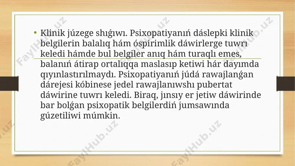 arayatın jaqtırmaytuǵınlar hám jaqınlarınan usını talap qıladı. isteriyalar i̇sterik reaktsiyalardan tısqarı (isterik psixoz hám isterik nevroz) isteroid psixopatiyada da ushıraydı: isteroid psixopatiya menen kesellangenler isterik reaktsiya kelip shıǵıw ushın sharayıt jaratadı. usınday shaxslar ushırasadı, olarda isterik tutqanaq, paralij, jalǵan dementsiya jaǵdayı yaki ǵıra-shıra halat bolmastan turıp psixopatiyalar kúshli bolıwı múmkin. bir waqıttıń ózinde psixopatiya bolmastan turıpta isterik reaktsiyalar kelip shıǵıwı múmkin.i̇sterikler minez-hulqındaǵı tiykarǵı áhimiyet emotsiya. emotsiyanıń sırtqı kórinisi kúshli, sol menen birge ótkinshi hám júzeki. i̇steriklerdiń quwanıwı hám qapa bolıwı kórgizbeli túrde sıpatlanadı—shapatlaw, qattı kúliw, qayǵıǵa túsip jılaw, biraq bul emotsiyalar shuqır hám turaqlı bolmaydı: eger nawqas házir ǵana ómirden narazı bolıp turǵan bolsa, sol waqıttıń ózinde aq hámmeni buǵan jeńil qaraǵanlıǵı, aldaǵanın hám házir ǵana haqıqıy muxabbatqa túsingenligin isentiredi. i̇steriklerdiń tán belgisi egotsentrizm hám átraptaǵılardıń itibar orayında boladı. bul bolsa bazı avtorlarǵaa psixopatiyanıń bul túrin basqasha «tán alıwdı izlewshiler» dep atawǵa tiykar boladı (k. shneyder). olar dıqqat penen esitetuǵın, …