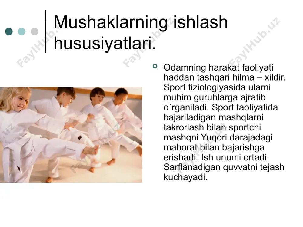 gan ohirgi mahsulotlari organizmdan yo`qotiladi va fiziologik funktsiyalar ishdan oldingi holatga qaytadi. start holatining fiziologik siljishlarning darajasi bajariladigan ishning harakteriga bog`liq bo`ladi. ba`zi ilmiy dalillarga ko`ra start oldi holatidagi reaktsiyalar bajariladigan ishlarga xos xususiyatga ega bo`ladi. masalan: bokschilarda katta hajmidagi ishlarni bajarish oldidan tomir urushi, qon bosimi va gaz almashinuvining ko`proq o`zgarishi, kam hajmdagi ish oldidan esa kamroq o`zgarishi aniqlangan. start oldi holatida yuzaga keladigan reaktsiyalar shartli reflektor mehanizmiga ega. shuning uchun ham start oldi holatining qanday darajada o`tishi sprotchining malakasiga, o`tkaziladigan musobaqaning qanday bo`lishiga, raqiblarning malakasiga, sportchining individual xususiyatlariga, oliy asab faoliyatining tipiga va boshqa faktorga bog`liq bo`ladi. . start oldi reaktsiyasining rivojlanishiga organizmning qanday yoshdaligi ham ta`sir ko`rsatadi. usmir yoshdagi ba`zi bir shartli reflektor funktsiyalarining start oldi holatidagi o`zgarishlari kattalardagiga qaraganda bir muncha keskin bo`lishi mumkin. sportchilarda start oldi harakatning 3 hil shakli ko`rinishi aniqlangan: bular jangovor tayyorlik, start oldi hayajoni va start oldi apatiyasidir. start oldi holatining …