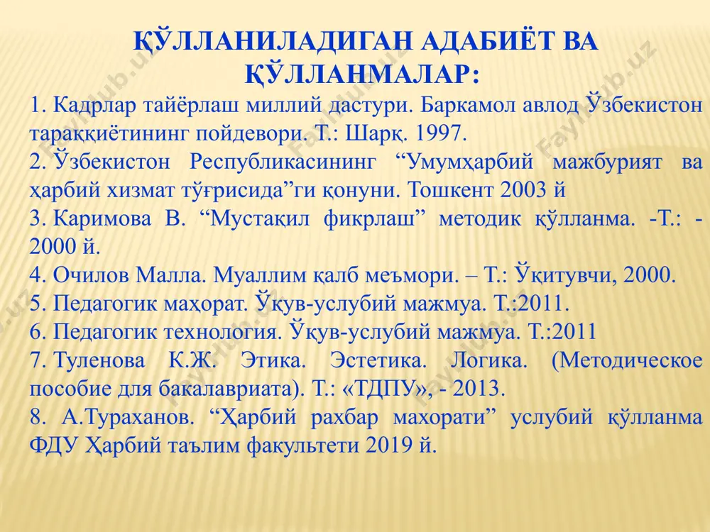 уғланади. қаюм носирийнинг «фавоқиҳ ал жуласо» («дўст боғининг мевалари») асарида шундай баён этилади: «бир куни искандардан: – сен устозингни онангдан кўра яқинроқ ҳурмат қилар экансан, шу ростми?» – деб сўрадилар. – ҳа, – деб жавоб берди искандар, – она мени йўқлик осмонидан олиб тушди, устозим эса ердан кўкка кўтарди». кўплаб ҳикмат ва мақоллар ўрин олган «оталар сўзи» номли асарда эса шундай ҳикоят келтирилган. «бузургмеҳрдан: – нима учун устозингни отангдан афзалроқ ҳурмат қиласан? – деб сўрадилар. – чунки отам мени ўткинчи ҳаётга олиб келди, устозим эса боқий ҳаёт бағишлади, – деб жавоб берди». юқорида баён этилган фикрлардан кўринадики, халқимиз устозларга, ўқитувчиларга, тарбиячиларга жуда катта ҳурмат ва этибор қаратади. бу эса, ўз навбатида, улардан жуда катта масъулият, билимдонлик, маҳорат, фидойилик талаб қилади. «оталар сўзи» асарида шундай сатрлар келтирилган: «ўзи ҳақида ўйламай, фақат элга билим бериш ҳақида ўйлаган олим киши худди шамга ўхшайди, у ўзини ёндиради ва халқни зиёли қилади». «ҳақиқий олим шундай …