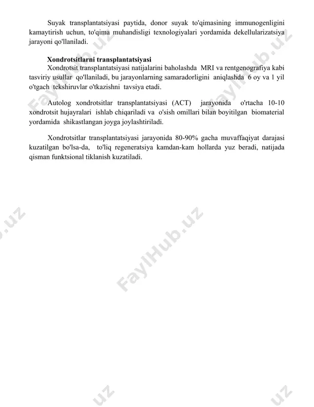 nish, individualizatsiyalashgan implantlar yaratishga imkon beradi va shu bilan muvaffaqiyatli regeneratsiyani 90% ga oshiradi. suyak transplantatsiyasi paytida, donor suyak to'qimasining immunogenligini kamaytirish uchun, to'qima muhandisligi texnologiyalari yordamida dekellularizatsiya jarayoni qo'llaniladi. xondrotsitlarni transplantatsiyasi xondrotsit transplantatsiyasi natijalarini baholashda mri va rentgenografiya kabi tasviriy usullar qo'llaniladi, bu jarayonlarning samaradorligini aniqlashda 6 oy va 1 yil o'tgach tekshiruvlar o'tkazishni tavsiya etadi. autolog xondrotsitlar transplantatsiyasi (act) jarayonida o'rtacha 106-108 xondrotsit hujayralari ishlab chiqariladi va o'sish omillari bilan boyitilgan biomaterial yordamida shikastlangan joyga joylashtiriladi. xondrotsitlar transplantatsiyasi jarayonida 80-90% gacha muvaffaqiyat darajasi kuzatilgan bo'lsa-da, to'liq regeneratsiya kamdan-kam hollarda yuz beradi, natijada qisman funktsional tiklanish kuzatiladi. 📌xulosa suyak to'qimasini regeneratsiya qilish va transplantatsiyasi jarrohlik amaliyotlarida muhim rol o'ynaydi, shikastlangan suyaklarni tiklash va funksiyasini qaytarishda samarali usul hisoblanadi, kelajakda esa yangi texnologiyalar bu sohani yanada rivojlantiradi. 📚foydalanilgan adabiyotlar 1. "suyak to'qimasining regeneratsiyasi va transplantatsiyasi: zamonaviy usullar va istiqbollar" (suyak to'qimasining regeneratsiyasi va transplantatsiyasi: zamonaviy usullar va istiqbollar) 2. "suyak …