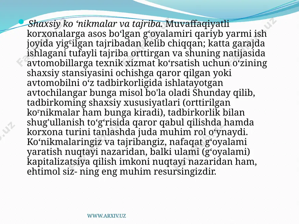 molami ijodiy yechish hamda yangi g‘oyajami yaratish usuli. aqliy hujumning maqsadi imkoni boricha eng ko‘p g‘oyalami taklif etishdan iboratj aqliy hujum, odatda, muammo yoki masalani qo'yishdan boshlanadi. misol uchun siz quyidagi savolni qo‘yishingiz mumkin: «hozirgi paytda bozorda mavjud bo‘lmagan qaysi mahsulot yoki xizmatlar hozir uy-ro‘zg‘orimizga zarur?». har bir g‘oya qo‘- shimcha bir yoki bir necha g‘oyalami olib keladi va buning natijasida ko‘pgina yangi g‘oyalar beradi. www.arxiv.uz innovatsion marketing deganda ayirboshlash natijasida, yangiliklarga bo‘lgan ehtiyojni qondirish orqali foyda olishga yo'naltirilgan inson faoliyatini tushunmoq lozim. bu faoliyat yangiliklarga ehtiyojni aniqlashdan tortib, ularni yaratish, bozorga kirib borish, hayotiylik davri, amaliyotda qo'llash, xaridorlarni ularni sotib olishga qiziqishini orttirish, yangiliklarga bo‘lgan talabni va ularni yaratilish istiqbollarini aniqlash kabuargacha bo‘lgan funksiyalarni o‘z ichiga oladi. innovatsiya — yetarli darajada keng tushunchali atama (inglizcha innovation — innovatsiya, yangi kiritilgan, yangilik demakdir). eng qisqa belgilardan biriga muvofiq texnologik yangilik — bozordagi muvaifaqiyatga tegishli ilmiy va texnik bilim ilovasi dir. …