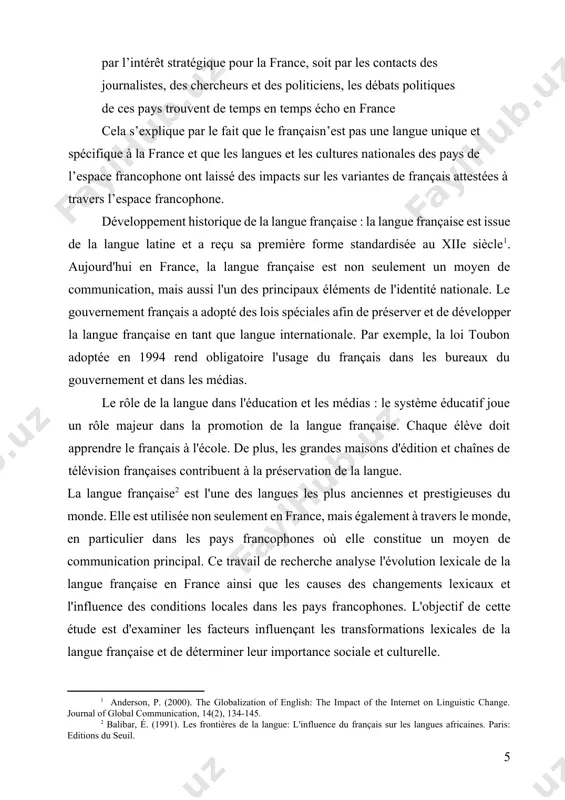 s aussi pour comprendre plus profondément le rôle culturel, social et économique du français dans la société. l'objectif principal de ce travail est d'examiner les changements lexicaux en français, leurs causes et leur impact sur la société[footnoteref:4]. [4: beacco, j.-c. (2007). la didactique du français dans un monde globalisé. paris: didier.] chapitre i : l'évolution lexicale de la langue française en france 1.1. les bases historiques du lexique français l'évolution lexicale de la langue française, ses racines historiques, les changements modernes et les nouveaux mots façonnés sous l'influence de la mondialisation nous aident à mieux comprendre les fonctions culturelles et sociales de la langue. le français a développé son lexique au fil des siècles, incorporant des mots provenant de nombreuses langues. ses racines principales remontent au latin. du viiie au xiiie siècle[footnoteref:5], la langue française s'est enrichie de mots empruntés au latin[footnoteref:6]. parallèlement, les éléments anglo-saxons et germaniques apportés par …