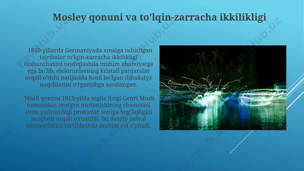i. moddaning to'lqin-zarracha ikkilikligi: tajriba isbotlari elektron mikroskopiyaning rivojlanishi, 10 -10 metrdan ham kichik ob’ektlarning tasvirlarini olish imkonini berishi, moddaning to'lqin xususiyatlaridan foydalanishning amaliy qo'llanilishiga misoldir. davrning uzunligi 10 -12 metr bo'lgan neytronlarning kristall panjaralardan sochilishini o'rganish, ularning to'lqin xususiyatlari va shu orqali moddaning to'lqin-zarracha ikkilikligini tasdiqlovchi qo'shimcha dalillarni taqdim etadi. atom oqimlari: oqim zichligi atom oqimlarining zichligi, masalan, 1 kub santimetr hajmda 10^22 dan ortiq elektronlarning harakatlanishi bilan tavsiflanadi va bu zichlik metallarda xona haroratida ham yuqori bo'ladi. atom oqimlarining zichligi, masalan, mis simida 10^6 a/m² ga yetishi mumkin, bu esa elektr toki o'tkazuvchanligi uchun katta ahamiyatga ega bo'lib, toshkentdagi elektr tarmoqlarida qo'llaniladi. magneton: bor magnetoni бор магнетонининг магнит моменти 9,27 × 10⁻²⁴ а·м² га тенг бўлиб, бу копенгаген университетидаги тажрибалар орқали аниқланган. 1913 йилда нильс бор томонидан киритилган бор магнетони квант механикасида атомларнинг магнит хоссаларини тавсифлашда асосий бирлик ҳисобланади. mosley qonuni: spektral chiziqlar moseleyning tajribalari natijasida olingan spektral …