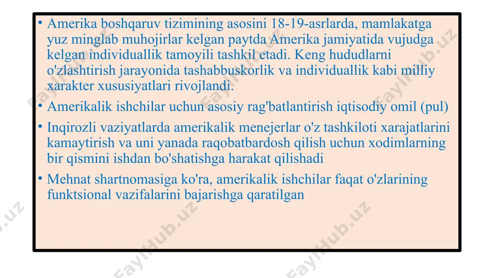 o'zgartirib, yuqori ish haqi yoki yaxshi ish sharoitlari taklif qilinadigan firmalarga ko'chib o'tadilar. yana bir muhim farq menejmentni tashkil etishdadir. amerika korxonalarida rasmiy va ishlab chiqarish majburiyatlari qat'iy belgilangan bo'lib, ulardan foydalanish ustidan nazorat yuqori lavozimli shaxs tomonidan amalga oshiriladi, shuning uchun cheklangan doiradagi masalalar ishchilar va xizmatchilarning ko'rish sohasiga tegishli bo'lib, ularni amalga oshirish ularga yuklangan. . yaponiya korxonalarida ishlab chiqarish faoliyatining ko'plab muhim masalalari uchun xodimlar mas'ul bo'lib, ular doimiy ravishda o'z malakalarini oshiradilar. shunday qilib, aqshda boshqaruv “ierarxik” aqshda asosiy e’tibor ishlab chiqarishga emas, balki tashqi muhitga moslashishga qaratilgan. xodimlar ish yo'riqnomalariga qat'iy rioya qilish asosida harakat qiladilar. ish haqi stavkalari lavozim, bajarilgan ishlar va malakaga qarab qat'iy belgilanadi. ish haqi mehnat bozoridagi talab va taklifga muvofiq belgilanadi. amerikada ishchilarni rag'batlantirish yaponiyanikiga qaraganda ancha past, ammo yirik amerika korporatsiyasi prezidentining daromadi yapon firmasi prezidentinikidan o'rtacha uch baravar ko'p. amerika menejmenti menejment nazariyasi va amaliyotiga katta hissa qo'shgan. …