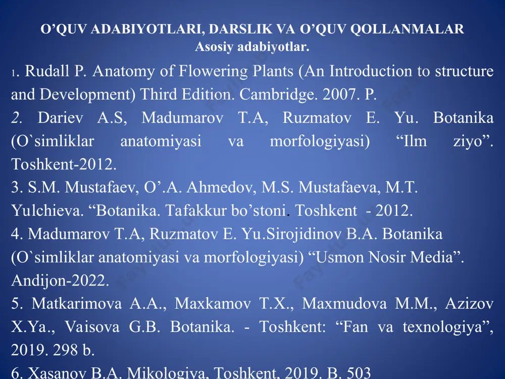 ilgan “mikrografiya” kitobida to’liq bayon etdi. robert gukning kuzatuv ishlarini italiyalik olim m. malьpigi va angliyalik olim n. gryular davom ettirdilar. ular birinchi bo’lib, o’simliklarning ildiz, poya, barg va mevaning xujayraviy tuzilishi tavsifini berishga muvaffaq bo’ldilar. m. malьpigi va n. gryu botanika fanining yangi bo’limi “o’simliklar anatomiyasi”ga asos soldilar. gollandiyalik olim a. levenguk birinchi bo’lib mikroskop ostida aloxida erkin xolda xarakatlanuvchi xujayrani ko’radi va bir xujayrali organizmlar borligini shoxidi bo’ladi. ayrim xujayralarda u yashil tanachalarni uchratadi. bu tanachalar keyinchalik plastidalar nomini oladi. ammo ko’plab xayvon va o’simlik xujayralarining tavsifi berilishiga qaramasdan fanda 200 yil davomida xujayralarning muxim organi – uning po’sti ekanligi xaqidagi xato fikr xukmronlik qilib kelgan. yuqorida aytilganidek tushunchaning shu qadar uzoq vaqt davomida botanik va zoolog olimlar ko’llab-quvvatlashiga sabab, xujayrani birinchi bo’lib r. guk ichki tirik tuzilishiga ega bo’lmagan po’kakda ko’rgan. boshqa tirik xujayrani ko’rgan olimlar uni shilimshiq suyuq moddaga to’la xaltacha yoki pufakcha deb xisoblashgan. bu …