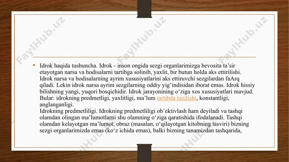 ng turli qismlariga elektr toki taʼsir ettirish orqali dastlab hayvonlarda, keyinchalik odamlarda salbiy va ijobiy e. paydo qiladigan nerv markazlari aniqlanadi. bu markazlar, asosan, bosh miya poʻstlogʻining oldingi qismida, limbik sistemasi (uzunchoq miya, oraliq miya, oʻrta miyaning bir qancha tuzilmalari majmui)da, markaziy kulrang moddada va gipotalamusda joylashgan e. oʻrganish, hosil boʻlgan shartli reflekslarni mustahkamlash jarayonida benihoya katta ahamiyatga ega. e. bilimlarni oʻzlashtirish (zehn) chegaraskni kengaytiradi; xotirani faollashtiradi, odam va hayvonlar kommunikatsiyasida qoʻshimcha vosita (mimika, nutq yoki tovush intonatsiyasi va boshqalar) boʻladi. odamda oliy ijtimoiy ehtiyojlar asosida paydo boʻluvchi differension va turgun e.lar, odatda, hissiyot deb ataladi. hissiyotlar oʻzining yuzaga kelishi nuqtai nazaridan odamning ehtiyojlari,qiziqishlari va intilishlari bilan bogʻliq boʻladi 1872 yilda ch. darvin «inson va hayvonlarda hissiyotlarning ifodalanishi» asarini chop etdi. uning fikriga ko‘ra, hayvon va odam hulq-atvori o‘rtasida umumiyliklar mavjud. o‘z fikrini u hayvonlar va odamlar turli emotsional holatlarining tashqi ifodalanishini kuzatishdan kelib chiqqan holda, asoslab berdi. ushbu kuzatishlardan …