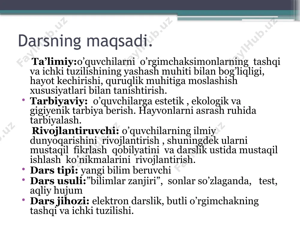 onlar sinfining umumiy tavsifi. butli o’rgimchakning yashash muhiti va tashqi tuilishi. tutqich to’ri, ov qilishi, oziqlanishi. nafas olishi. ko’payishi o’rgimchaksimonlar haqiqiy quruqlikda yashovchi bo’g’imoyoqlilar. og’iz organi ikki juft. o’pka yoki traxeya bilan nafas oladi. ayrim jinsli harakat organlari to’rt juft. o’rgimchaksimonlar sinfi o’rgimchaklar, falangalar, chayonlar, kanalar turkumlariga ajratiladi. o’rgimchakning ini. butli o’rgimchak o’tlar va butalar orasiga qurgan to’r ustida hayot kechiradi. butli o’rgimchakning tanasi kichik boshko’krak va dumaloq shakldagi silliq qoringa bo’linadi. boshko’krakning ustki tomonida to’rt juft oddiy ko’zchasi, oldingi uchida bo’g’imlarga bo’lingan ikki juft og’iz organlari joylashgan. boshko’krakda paypaslagichlar bilan birga uzun va ingichka to’rt juft yurish oyoqlari ham joylashgan. qorin bo’limining hamma bo’g’imlari qo’shilib ketgan. qorinning orqa tomonida butsimon oqish dog’i bo’ladi. shuning uchun unga butli o’rgimchak nomi berilgan. qorin bo’limining keyingi uchida 3 juft o’rgimchak so’gallari (bezlar) bo’lib, ularga o’rgimchak bezlarining yo’llari ochiladi. o’rgimchak bezlaridan ajralib chiqayotgan suyuqlik havoda qotib ipga aylanish xususiyatiga ega. orqa oyoqlaridagi taroqqa …