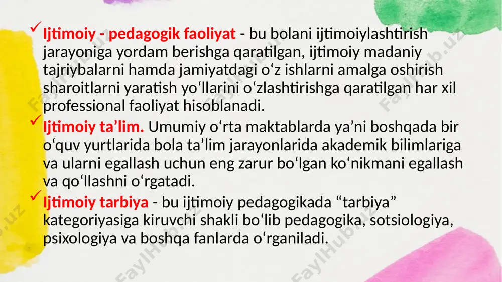 faol ta’sir ko‘rsatmaydigan. ijtimoiylashuv mexanizmlari. insonning ijtimoiylashuvi turli omillar, agentlar bilan hamkorlikda va bir qator mexanizmlar asosida amalga oshadi. fransuz olimi gabriel tard amerikalik uri bronfenbrener, rus olimlari v.s.muxina va a.v.petrovskiylarning tadqiqotlari ijtimoiylashuv mexanizmlariga turli yondoshuvlarni keltirib chiqaradi. mavjud ma’lumotlarning umumlashtirilishi quyidagi mexanizmlarni alohida ajratib ko‘rsatish imkonini beradi. bostirish mexanizmi, uning mazmuni muayyan g‘oya, fikr, xohish, istaklarni ongdan chiqarib tashlashdan iborat. ajratish mexanizmi, bu mexanizm ijtimoiylashuv mexanizmi sifatida inson o‘zi uchun yomon taassurotlardan voz kechishi bilan bog‘liq. ajratish mexanizmi odatda nizolarni hal qilishda kuzatiladi. o‘z - o‘zini cheklash mexanizmi, agar tarbiyalanuvchiga uning yutuqlari do‘stlarinikidan ko‘ra ahamiyatsizroq tuyulsa, uning o‘z - o‘ziga hurmati pasayadi, yomon o‘qiy boshlaydi. bu o‘z menini cheklab qo‘yish, qiyinchiliklar oldida ojiz qolishdir. o‘z kamchiliklarini boshqalarga tegishli deb hisoblash loyihalash mexanizmining mohiyatini tashkil qiladi. identifikatsiya jarayonida tarbiyalanuvchi xayolan o‘zini o‘rtoqlari bilan qiyoslaydi. introyeksiya mexanizimi. bunda boshqalarning xislatlari o‘zgarmagan holda o‘zlashtirib olinadi. garchi bu mexanizm xayolan amalga oshirilsa ham …