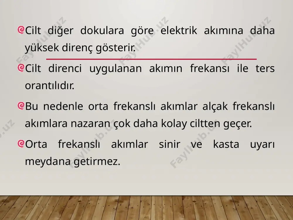 ılır. 90-100 sabit 100 hz uygulamasına benzerdir. ritmik frekans olarak da adlandırılır. frekans ritmik değiştiği için doku adaptasyonu engellenir. sedatif etki sağlamak için kullanılır. 50-100 sedatif etki ve kontraksiyon oluşturmak amacıyla kullanılır. avantajlari yanık oluşmaz. his kusurunda uygulanabilir. deri rezistansını azalttığı için uygulanırken ağrı yapmaz. derin dokulara uygulama yapmaya izin verir vakumla kullanabilme özelliği var. dezavantajlari denerve kasları stimüle etmez. termal etki oluşturmaz. endi̇kasyonlar - i distorsiyon / burkulma sudeck atrofisi osteoartrit periartrit, epikondilit, tendinopati omuz-el sendromu gibi ağrılı omuz sendromları siyatalji, nevralji (trigeminal, occipital) miyalji i̇nflamatuvar romatizmal hastalıklar endi̇kasyonlar - ii herpes zoster adezyon sfinkter zayıflığı, stres inkontinans konstipasyon venöz ve arterial dolanım bozuklukları (akut tromboz ve emboli hariç) fascial paralizi bel ağrısı kontraendi̇kasyonlari kardiyak pacemaker hipotansiyon, hipertansiyon servikal, torakal ve kraniyal geçiş bölgeleri akut arterial veya venöz tromboflebitte lezyon bölgesi vücut ısısının arttığı durumlar hamilelerde abdominal, pelvik, lumbosacral bölge astenik kişiler veya çocuklarda göğüs kafesi üzerine enfeksiyon, neoplazmlar …