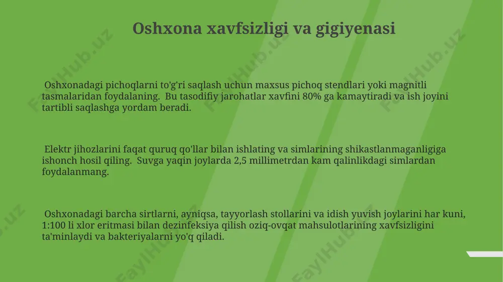 hozlarini samarali ishlatish oshxona jihozlarini tozalashda abraziv moddalardan qat'iyan voz kechish va ishlab chiqaruvchining tavsiyalariga muvofiq maxsus tozalovchi vositalardan foydalanish kerak, bu ularning ishlash muddatini uzaytiradi. oshxona jihozlarining umrini uzaytirish uchun kamida har 3 oyda bir marta texnik ko'rikdan o'tkazish va kerak bo'lganda 2-3 yilda bir marta profilaktika ta'mirlash ishlarini bajarish tavsiya etiladi. elektr energiyasini tejash maqsadida, ishlatilmayotgan jihozlarni rozetkadan uzib qo'yish va energiya sarfini nazorat qiluvchi qurilmalardan foydalanish samaradorlikni 15-20% ga oshiradi. blender va sharbat chiqargichlarni tozalash sharbat chiqaruvchining filtrini tozalash uchun uni 5-10 daqiqaga 10% li sirka eritmasiga botirib, keyin cho'tka bilan yaxshilab tozalang va yuvib tashlang, bu bakteriyalarni yo'q qiladi. blender idishini tozalash uchun 1 stakan iliq suvga 1-2 tomchi yuvish vositasini qo'shing, 1 daqiqa davomida ishga tushiring va so'ngra toza suv bilan chayqang, bu qiyin kirlarni samarali olib tashlaydi. blender va sharbat chiqaruvchining pichoqlarini 30 soniya davomida issiq suv va 1 osh qoshiq soda eritmasiga botirib, …
