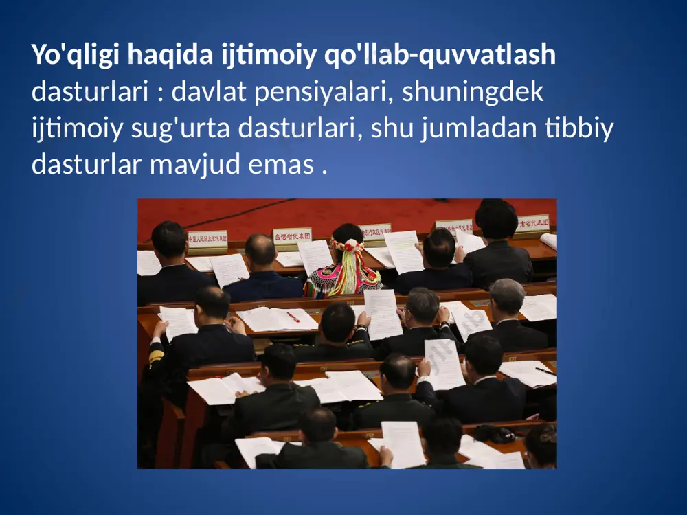 toyda bir dehqonning mehnat unumdorligi yiliga 545 dollarni tashkil etadi, bu dunyo o'rtacha ko'rsatkichidan 2 barobar va aqshdagidan taxminan 100 barobar kamdir. bu samarasizlik, birinchi navbatda, tarixiy sabablarga ko'ra, har bir dehqon o'zining 2,26 mu (taxminan 15 gektar yoki futbol maydonining beshdan bir qismi) kichik er maydoniga ishlov berish bilan bog'liq, bu esa qishloq xo'jaligi texnikasi, o'g'it va o'g'itlardan foydalanishni cheklaydi. takomillashtirilgan texnologiyalar. dunyoning boshqa qishloq xo'jaligi iqtisodlari bilan taqqoslash shuni ko'rsatadiki, o'zini-o'zi oziq-ovqat bilan ta'minlash uchun qishloq xo'jaligi unumdorligi past bo'lsa ham, xitoyga 200-300 million qishloq aholisi kerak. bu esa 350-450 million kishini ishsiz qoldiradi. rivojlanayotgan qishloq xo'jaligini konsolidatsiyalash islohoti natijasida ularning ko'pchiligi kelgusi o'n yil ichida shahar ishchi kuchiga qo'shiladi. mehnat unumdorligi 10 bandlik darajasi (million kishi) 2013-yilning yanvar-sentyabr oylarida xitoy shaharlarida mehnatkashlar soni 10 million 660 ming kishiga oshdi. . birinchi yarim yillikda 985,3 mingta yangi xususiy tadbirkorlik subyekti ro‘yxatga olindi (o‘tgan yilning shu davriga nisbatan 8,59 …