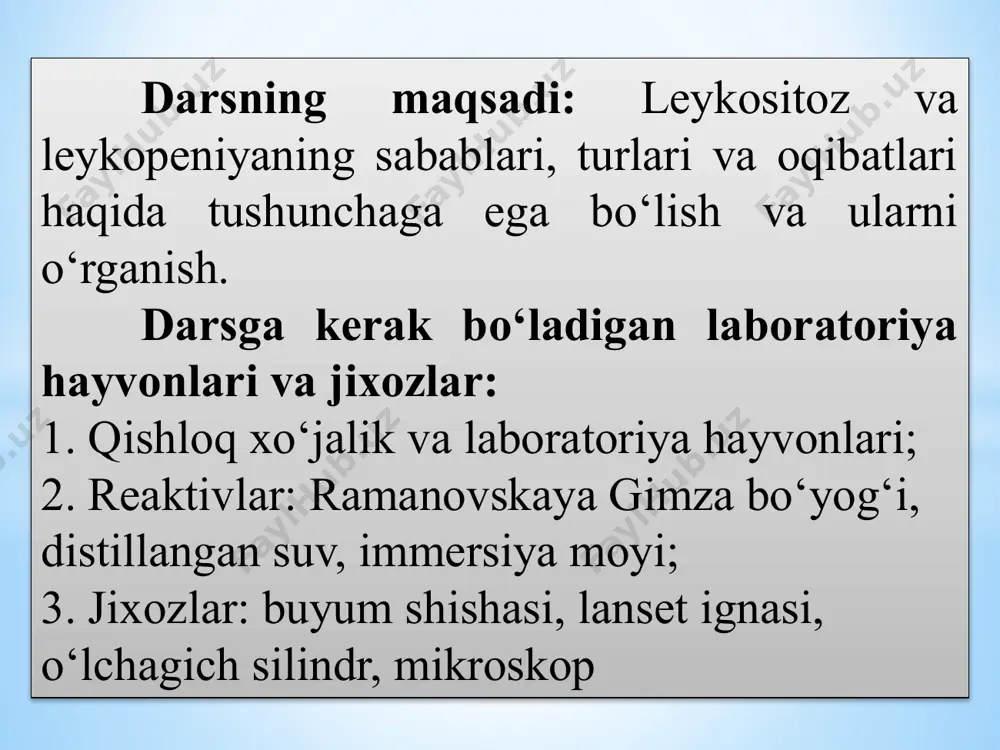 uvchi organlar faoliyatiga bog’liq. yangi tug’ulgan hayvon bolalarida leykotsitoz – tug’ulgandan keyin 2 hafta o’tib mo’tadillashadi. avvalo neytrofillar, 2-3 haftadan keyin limfotsitlar ko’payadi. patologik leykositoz - ko'pchilik infeksion kasalliklarda doimo birga kechadi. leykositozning namoyon bo'lishi kasallik xarakteriga va organizm reaktivligiga bog'liq. agarda leykositoz kuchli rivojlangan bo'lsa, organizm reaktivliligi kuchliligini bildiradi. og'ir patologik jarayon kechayotganda, oq qon hujayralarini kam miqdorda ko'payishi qon hosil qiluvchi organlar faoliyatining zaiflashganidan darak beradi. patologik leykotsitozning kelib chiqishi kasallik chaqiruvchi agentning to'g'ridan-to'g'ri qon hosil qiluvchi organlaiga ta'siridan leykopoez boshqarilishining reflektor buzilishidan leykotsitoz turlari eozonofiliya bazofiliya limfotsitoz neytrofiliya monotsitoz 1. neytrofilliya — neytrofillami ko'payishi o'tkir shaklli infeksion kasalliklarda uchrab, qonda tayoqcha yadroli hamda yosh neytrofillar ko'payib ketadi, ba'zan esa mielositlar paydo bo'ladi. 2. eozinoflliya — qonda eozinofillarning miqdori ko'payishi bilan xarakterlanib, bu qonning invazion va alleirgik kasalliklariga xos o'zgarishdir. 3. bazofiliya — qonda bazofillarning ko'payib hayvonlarda kam uchrab, faqat ularni ko'payishi mieloidli leykoz , gemofiliyalarda hosil bo'ladi. …