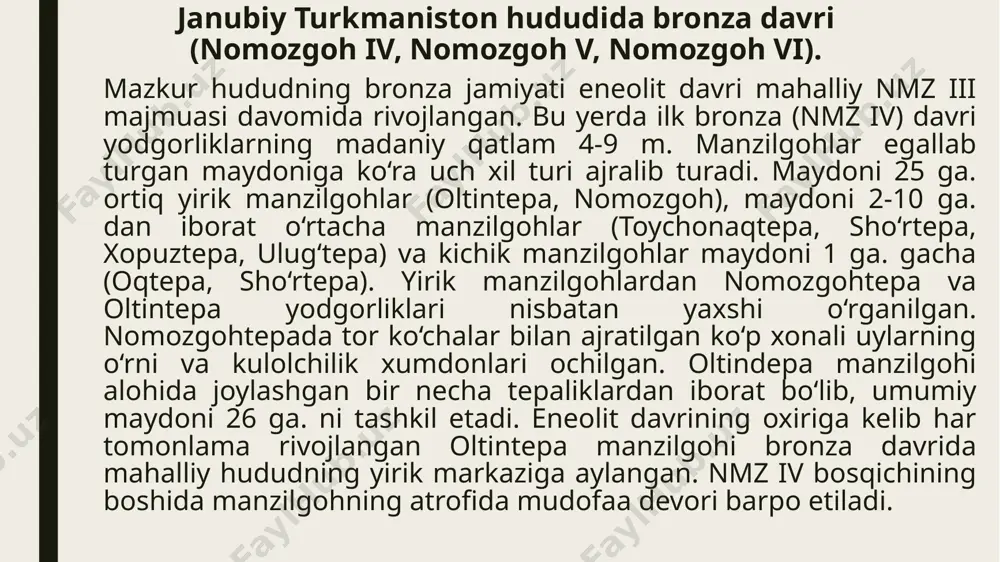 harafiga ibodatxonalar barpo etish anʼanaga aylangan. bronza davrida qabrlar manzilgoh ichkarisida, uylarning atrofida joylashgan bo‘lib, ularning bir nechta turi o‘rganilgan. chuqurdan iborat bir kishi ko‘milgan oddiy qabrlar, ichki tomonida xom g‘ishtlar bilan terib chiqilgan xonalarda ketma-ket dafn etilgan jamoaviy qabrlar va aholining nufuzli aʼzolariga tegishli sag‘analar aniqlangan. ibodat majmuasida ham kohinlar jamoasiga tegishli sag‘ana joylashgan. marhumlar idishga solingan ovqat, chiroq va taqinchoqlar bilan birga qo‘shib ko‘milgan. ilk bronza davrida hunarmandchilikning bir nechta turi faoliyat yuritgan. metall hunarmandchiligi ancha rivojlanadi. oltintepa manzilgohidan misga ishlov berish ustaxonasi aniqlangan. misgarlik alohida hunarmandchilik turi sifatida faoliyat yuritgan. ilk bronzaning dastlabki bosqichda misga mishyak va keyin qo‘rg‘oshin aralashtirib bronza hosil qilingan. mis va bronzadan uy-ro‘zg‘or buyumlari, mehnat qurollari va boshqa kundalik ehtiyoj buyumlari yasalgan. misdan yasalgan igna, bigiz, qarmoq, ikki tishli pichoq topilgan. ayniqsa, zargarlik hunari yaxshi rivojlangan. oltin, kumush kabi rangli va qimmatbaho metallardan turli xil zeb-ziynatlari va ilohiy buyumlar yasalgan. oltindan yasalgan buqa …