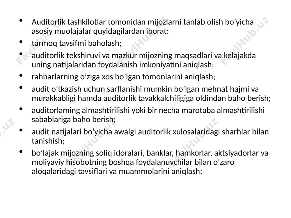 smiy: ushbu turdagi mijozlar auditor bilan yaqin aloqa boglashni istamaydilar va auditorlik tekshiruvini tezkorlik bilan yakunlashni talab qiladilar. bu holda, auditordan mijoz uchun eng kam sarflangan vaqt va xarajatlar bilan, faqat auditorlik xulosasini tayyorlash va taqdim etish talab qilinadi. norasmiy: bu turga auditor bilan yaqin aloqa o’rnatadigan va uning yordamiga ishonadigan mijozlar kiradi. bunda o’z mustaqilligini saqlagan holda, asosiy ish bilan bir qatorda, tashqi auditor ichki auditorning ayrim vazifalarini bajaradi, shuningdek, odatda, bir qator qo’shimcha xizmatlar ham ko’rsatadi (maslahat berish, tahlil, amaliy yordam ko’rsatish va boshqalar). auditor audit o’tkazish to’grisida sharnoma tuzishdan oldin mijoz qaysi turga mansub ekanligini aniqlashi lozim. agar mijoz norasmiy turga mansub bo’lsa, auditor kelajakdagi qo’shimcha ravishda maslahatlar mohiyatini, auditorlik tekshiruvi natijalari bo’yicha kutilayotgan qo’shimcha ma'lumotlar mazmunini aniqlashi kerak. auditorlik tekshiruvi to’grisidagi shartnomada ushbu barcha masalalarni aks etilishi maqsadga muvofiqdir. moliyaviy hisobot auditini o’tkazishda auditor, auditorning fikri bo’yicha moliyaviy hisobotga, tekshiruvga yoki auditorlik hisobotga ahamiyatu ta'sir ko’rsatishi …