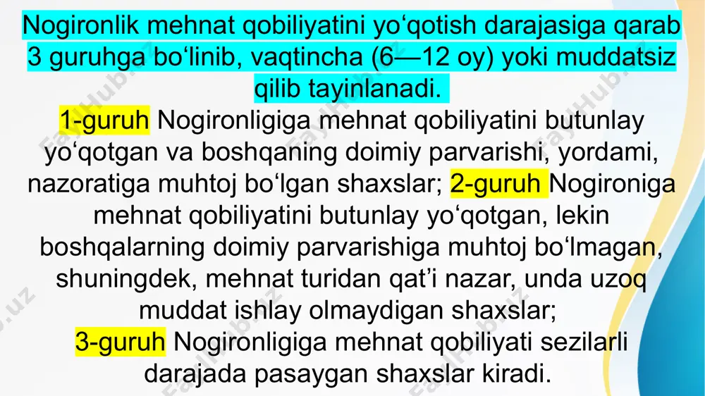 tijasida paydo bo'lib, bu frontdagi nogironlik, urush harakatlarida qatnashgan nogironlik, baynalminal burchini bajarish vaqtidagi nogironlik va boshqalar bo'lib, o'zbekiston respublikasi vazirlar mahkamasining 1994-yil 11-mayda qabul qilingan 249-sonli qarorining 2- ilovasiga asosan urush nogironlari va uоarga tenglashtirilgan shaxslar nogironligi deb yuritiladi. bolalikdan nogironlik—tug'mayoki 16 yoshga to'lguncha bo'lgan vaqtidagi kasallanish, mayiblanish tufayli nogiron bo'lib qolganda belgilanadi. nogironlik guruhlari va sabablari tibbiy mehnat ekspertiza komissiyalari tomonidan belgilanadi. nogironlik pensiyalari qonunchilikda belgilangan tartibda i va ii guruh nogironligi bo‘lgan shaxslar deb topilgan shaxslarga, shuningdek chernobilь aesdagi avariya tufayli mayib bo‘lish yoki kasallik oqibatida iii guruh nogironligi bo‘lgan shaxslar deb topilgan shaxslarga tayinlanadi nogironlik pensiyasi tiek tomonidan i va ii guruh nogironligi bo‘lgan shaxslar deb topilgan, sug‘urta qilingan xodimlarga: mehnatda mayib bo‘lganligi yoki kasb kasalligiga chalinganligi tufayli — mehnat faoliyatining muddatidan qat’i nazar; boshqa sabablar tufayli — muddati sug‘urta qilingan xodimning nogironlik ro‘y bergan vaqtdagi yoshiga bog‘liq tegishli umumiy mehnat stajiga ega bo‘lgan taqdirda tayinlanadi. …