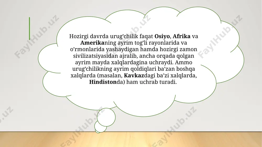 dagina boshlangan. hozirgi paytda elatlar sifatida jipslasha boshlagan xalqlarga samoaliklar, fidjiliklar, gavayiliklar va taitiliklarni kiritish mumkin. odatda, butunlay boshqa tillarda gaplashuvchi bir necha xalq umumiy nom bilan yangi gvineya papuaslari deb ataladi. okeaniyaning boshqa kichik orollarida etnik jarayonlar ham past bosqichdaligini ko’rishimiz mumkin. lingvistik tarkib madaniyatning o‘ziga xos geografik ko‘rinishi – bu tildir. til insoniyat madaniyatidagi mavjud aloqa vositasidir. u bir guruh a’zolarini bir-birlari bilan o‘zaro cheksiz xabarlashish imkonini beradi. biroq, u bir til guruhi a’zolarini boshqa til guruhi a’zolari bilan xabarlasha olmasliklariga ham sabab bo‘ladi. bugungi kunda yer yuzida deyarli 7 mingga yaqin tilda gaplashiladi, lekin ularning 400 ga yaqinidan faol foydalaniladi, xolos . ma’lumotlarga qaraganda, insoniyat paydo bo‘lgandan to hozirgi paytgacha so‘zlashilgan 4 mingga yaqin til o‘z davrida yo‘qolib ketgan. bunga esa hukmron jamiyatda ustun bo’lgan sotsial guruhning ta’siri sabab bo’ladi. xususan, kavkaz hududlarida aholining katta qismi rus tilini umumiste’mol tili sifatida qabul qilganligi bois, mahalliy tillarning ahamiyati …