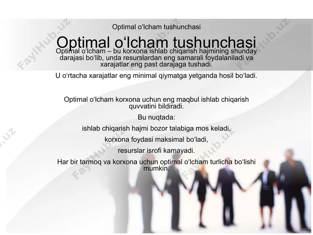roli davlat iqtisodiy siyosati ishlab chiqarish hajmi samaradorligini belgilashda muhim omil hisoblanadi. soliq va bojxona imtiyozlari korxonalarni kengayishga yoki optimal hajmni ushlab turishga rag‘batlantiradi. infratuzilma rivojlantirilishi (yo‘llar, elektr energiyasi, logistika) ishlab chiqarish hajmini samarali tashkil etishga yordam beradi. innovatsiyalar va yangi texnologiyalarni joriy etishga davlat tomonidan qo‘llab-quvvatlash hajm samaradorligini oshiradi. monopoliyani cheklash va raqobatni rivojlantirish siyosati optimal hajmga erishishda muhim ahamiyat kasb etadi. xulosa xulosa ishlab chiqarish hajmi samarasi korxonalar uchun strategik ahamiyatga ega bo‘lib, u xarajatlar, foyda va raqobatbardoshlikka bevosita ta’sir qiladi. optimal ishlab chiqarish hajmini aniqlash orqali korxona resurslardan oqilona foydalanadi va bozor talabini qondiradi. haddan tashqari kichik hajm yuqori tannarxga, ortiqcha hajm esa resurslar isrofiga olib keladi. shunday ekan, har bir korxona o‘z imkoniyatlari, bozor hajmi va texnologik darajasidan kelib chiqib optimal o‘lchamni belgilashi lozim. o‘zbekiston sanoatida ham samarali hajmni aniqlash ishlab chiqarishni modernizatsiya qilish va xalqaro bozorda raqobatni kuchaytirishga xizmat qiladi. foydalanilgan adabiyotlar o‘zbekiston respublikasi prezidenti …