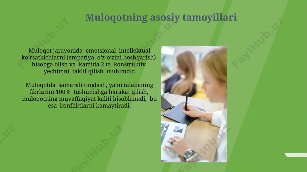 o'lishi mumkin, ammo bu holatga mos kelishi shart. sabr-toqat va bardoshlilik sabr-toqat va bardoshlilik talabalar bilan munosabatlarda 3 ga yaqin muhim bosqichdan iborat bo‘lib, ularning har biri o‘ziga xos psixologik va pedagogik yondashuvni talab qiladi. muvaffaqiyatli o‘zaro munosabatlarning 70% sabr-toqat va bardoshlilikka bog‘liq bo‘lib, qolgan 30% esa o‘qituvchining muammoni hal qilish strategiyalari va kommunikatsion ko‘nikmalariga bog‘liqdir. o'quv jarayonini moslashtirish kichik guruhlarda (2-4 talaba) ishlash, o'zaro hamkorlikni rivojlantirish va birgalikda muammolarni hal qilish ko'nikmalarini oshirishga yordam beradi, bu esa "qiyin" talabalarning jalb etilishini oshiradi. differensial baholash tizimini qo'llash, ya'ni talabalarning bilimlarini turli xil usullar (og'zaki, yozma, amaliy) orqali baholash va kamida 3 ta mezon bo'yicha reyting berish, ularning yutuqlarini ob'ektiv baholashga imkon beradi. jamoaviy yondashuv va hamkorlik o'quv jarayonida 20% nazariy bilim va 80% amaliy mashg'ulotlarni qo'llash orqali jamoaviy ishlash va hamkorlikni kuchaytirish mumkin, natijada "qiyin" o'quvchilarning faol ishtiroki ta'minlanadi. jamoaviy yondashuvda o'quvchilarni 3-5 kishilik guruhlarga bo'lish va ularga birgalikda topshiriqlarni …
