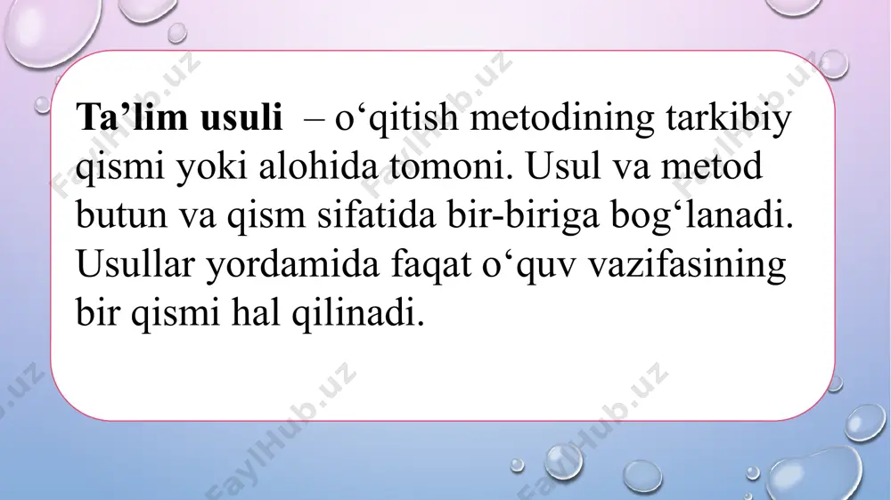 asi yuzaga keladi. lokal daraja (mikro). mazkur darajaga tegishli texnologiyalar o’quv-tarbiya jarayonining ma’lum tarkibiy qismi, alohida shaxs sifatlarini shakllantirish, maxsus o’quv ko’nikma va malakalarini tarkib toptirishga xizmat qiladi. masalan, o’quvchilarning mantiqiy fikrlashini shakllantirish texnologiyasi, o’quvchilarning aqliy qobiliyatini rivojlantirish texnologiyasi va boshqalar. “metodika” va “texnologiya” tushunchalari metodik tizim “qanday o’qitish?”, “nima uchun o’qitish?”, “nimaga o’rgatish?” kabi savollarga javob izlaydi, texnologiya esa, “qanday tarzda samarali o’qitishga erishish mumkin?” degan savolni markazga qo’yadi. ta’lim metodlari tasnifi: an’anaviy (manbasiga ko’ra) ta’lim metodlari (e.i.golant, n.m.verzilin va bosh.) оg’zаki ko’rgаzmаli аmаliy kitоb bilаn ishlаsh vidео-mеtоd hikоya suhbаt tushuntirish mа’ruzа munоzаrа illyustrаtsiya dеmоnstrаtsiya mаshq аmаliy lаbоrаtоriya didаktik o’yin o’qish o’rgаnish rеjа tuzish kоnspеkt qilish ko’rish, o’rgаnish, nаzоrаt qilish o’quvchilarning bilish faoliyati tavsifiga ko’ra ta’lim metodlari tasnifi (i.ya.lerner va m.n.skatkin). tа’lim mеtоdining nоmlаnishi o’qituvchi fаоliyati o’quvchi fаоliyati ахbоriy-rеtsеptiv o’quv ахbоrоtini uzаtish, o’rgаnilаyotgаn оb’еkt bilаn o’quvchi hаrаkаtini tаshkil etish bilimlаrni idrоk etish, аnglаsh vа yoddа sаqlаsh. rеprоduktiv bilimlаr hаmdа …