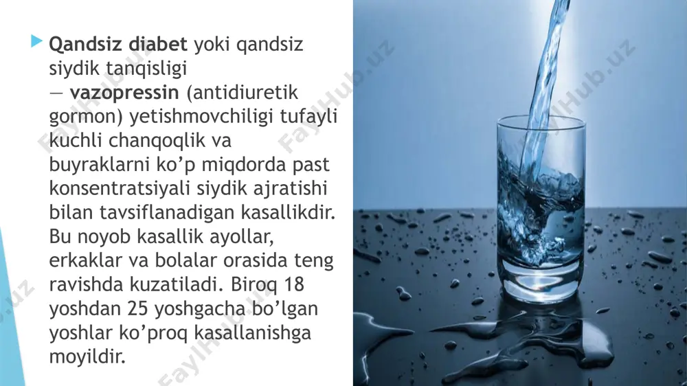 ) sekretsiyasiga ta’sir qiladi. qalqonsimon bezning tiroksin ishlab chiqarishini rag’batlantiradigan tireotrop gormon (gipofiz bezida sintez qilinadi) ajralishini kuchaytiradi. trombotsitlarni agregatsiyasini (yopishib qolishini) chaqirishi va qon ivishining ba’zi omillarini ajratishi sababli qon ivishini yaxshilaydi. hujayra ichidagi va tomir ichidagi suyuqlik hajmini kamaytiradi. organizm suyuqliklari osmolyarligini (1 l suyuqlikda erigan zarralar konsentratsiyasi) tartibga soladi: qon, siydikda. renin-angiotenzin tizimini rag’batlantiradi. vazopressin yetishmovchiligi bilan noyob kasallik — qandsiz diabet rivojlanadi. qandsiz diabet turlari qandsiz diabet rivojlanish mexanizmlarini hisobga olgan holda uni ikki asosiy turga bo’lish mumkin: markaziy qandsiz diabet. gipotalamusta vazopressin ishlab chiqarilishi yetishmovchiligi yoki uning gipofiz bezidan qonga o’tishi buzilishi natijasida shakllanadi. buyrakli (nefrogen) qandsiz diabet. ushbu shaklda vazopressin darajasi me’yorda bo’ladi, ammo buyrak to’qimasi unga reaktsiya bermaydi. bundan tashqari, ba’zida stressga javoban psixogen polidipsiya (kuchli chanqash) rivojlanadi. shu bilan birga, qandsiz diabet homiladorlik paytida shakllanishi mumkin. buning sababi — yo’ldosh (platsenta) fermentlari bilan vazopressinning parchalanishidir. odatda, kasallikning belgilari homiladorlikning uchinchi trimestrida namoyon …