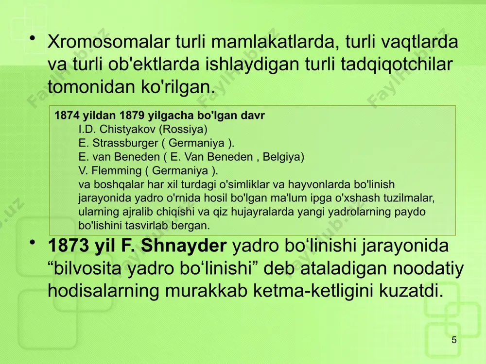 ki yozni neapol biologik stantsiyasida o'tkazdi, u erda birinchi marta 1890 yilda, keyin esa 1895 yilda borgan. o'shanda morgan va boshqa embriologlar hal qilish ustida ishlagan muammolar rivojlanishning tuxumda bo'lishi mumkin bo'lgan o'ziga xos shakllantiruvchi moddalarga qanchalik bog'liqligi yoki ularga ta'sir qilishi bilan bog'liq edi. 19-asrning oxirida morgan amsterdamdagi gyugo de vries bog'iga tashrif buyurdi va u erda kechki primrozning defries chiziqlarini ko'rdi. o'shanda u birinchi marta mutatsiyalarga qiziqa boshlagan. 1910 yilda morgan mutatsiyalarni o'rganishni boshladi - tananing ma'lum xususiyatlarida irsiy o'zgarishlar. morgan o'z tajribalarini meva chivinlari (drosophila melanogaster), mayda mevali chivinlar ustida o'tkazdi. uning engil qo'li bilan ular yuzlab laboratoriyalarda genetik tadqiqotlarning sevimli ob'ektiga aylandi. meva chivinlarining reproduktiv energiyasi juda katta: tuxumdan kattalargacha o'n kun davom etadi. drosophila tez-tez irsiy o'zgarishlarga duchor bo'lishi genetiklar uchun ham muhimdir; ularda bir nechta xromosomalar mavjud (faqat to'rt juft pashsha lichinkalarining so'lak bezlari gigant xromosomalarni o'z ichiga oladi, ular tadqiqot uchun qulaydir; ushbu …