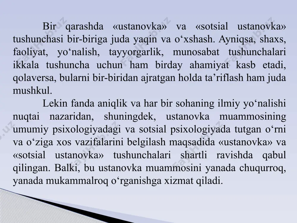 omonidan quyidagicha tushunilgan: ongning ma’lum bir holati; reaksiyaga tayyorlikni aks ettiruvchi holat; inson tomonidan maxsus tashkil etilgan holat; avvalgi tajribaga asoslanuvchi holat; ь xulq-atvorga dinamik ta’sir ko‘rsatuvchi holat. u.tomas, f.znanetskiy, g.ollport, m.smit, d.kats va boshqalar attityudni shaxsning guruh a’zosi sifatidagi xulq-atvori mexanizmlarini o‘rganuvchi ob’yekt sifatida qaraganlar. demak, sotsial psixologiyada birinchi bo‘lib «attityud» tushunchasi «individning sotsial maqsadi va mohiyatiga nisbatan psixologik tayyorgarligi sifatida yoki ayrim sotsial sifatlarni anglashga nisbatan namoyon bo‘luvchi individning ongli holati» sifatida talqin qilingan va bu talqin qator eksperimental tadqiqotlar asosida mustahkamlangan. g.ollport attityudga shaxsning harakatga tayyorgarlik jarayoni sifatida qarab, u xulq-atvorni keltirib chiqaruvchi yakunlangan manba ekanligini e’tirof etadi va bunday ta’rif, sotsial psixologiyada shaxsning yo‘nalishini o‘rganish uchun juda muhimdir. v. tomas va f. znanetskiyning fikriga ko'ra sotsial ustanovkalarning funktsiyalari : moslashuvchanlik funktsiyasi; bilim funktsiyasi; ifoda funktsiyasi; himoya funktsiyasi; avtomatik funktsiyasi; qattiqlik funktsiyasi; barqarorlashtiruvchi funktsiyasi. moslashuvchanlik funktsiyasi – attityud mavzuni ushbu ob'ektlarga yo'naltiradi, bu uning maqsadlariga erishishga xizmat …