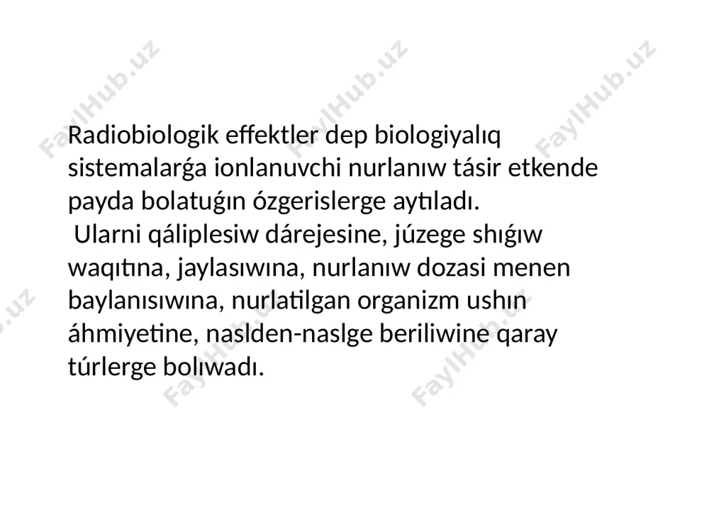e isletiw múmkin. túrli qıylı rak keselliklerin xirurgik jollar yamasa radiatsiya járdeminde emlew múmkin. kóplegen jaǵdaylarda radiasion usıl jaqsı nátiyje beredi. mısalı, tamaq rakini xirurgiya jol menen alıp taslawda 80% tabısqa jerisiw múmkin. biraq bul halda dawıs aǵzaları buz'ladı hám adam tolıǵıncha gápira almasligi múmkin yamasa onı talay jamanlastıradı. onı radiasion usıl menen emlewde da 80% tabısqa jerisiw múmkin. lekin bul halda dawıs shólkemleri ózgermeydi. ishki organlarda jaylasqan o'simtalarni radiatsiya menen nurlantirganda nurlanıw sırtqı derekten jiberiledi. bunday o'simtalarni buzıw ushın zárúr bolǵan bir aylıq nurlanıw dozasi 60 greyga teń. ápiwayı rentgen apparatlarda ónim etiletuǵın rentgen nurlar energiyası 150 kev ga teń. bul nurlardıń energiyası organizm ishki bólimlerine kiriwge yyetarli emes sol sebepli emlewde 60co izotopidan shıǵıp atırǵan γ nurlar isletiledi. onıń energiyası 1 mev ga teń. bul nurlar rentgen nurına qaraǵanda organizmge talay tereń kiredi. ázirgi waqıtta energiyası 4 mev ga teń bolǵan elektronlar aǵımınan paydaianiladi. organizmdiń júdá ishki bólimlerinde …
