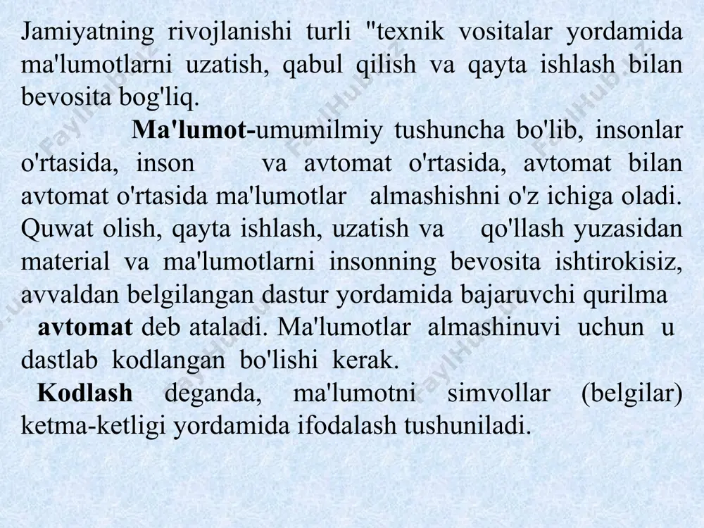 iqdir. ularni qo'llaganda o'zgartirgich elektr signallarini maksimal sodalashtirish va amallarni bajarish vaqtini kamaytirish mumkin. kodlarning boshqa guruhi raqamli tizimlarda, masalan, xotira qurilmalari maxsus yacheykalarining ishdan chiqishi sababli yuzaga keladigan nosozliklarni aniqlash va tuzatish kabi muammolarni yechishga yordam beradi.ular ortiqcha kodlar deb ataladi. bu kodlarda faqat bitta razryad, yoki umumiy holda bir nechta razryadlar ham bir, ham nol qiymat olishi mumkin, lekin qolgan boshqa razryadlar nolga teng bo'lgan belgilangan qiymatga ega bo'ladilar. mazkur kodlar n dan 1, n dan 2 va shu kabi deb ataladilar. bunday kodlarga «10 dan 1» (10 ta simvoldan faqat bittasi bir qiymatiga ega bo'lishi mumkin), «5 dan 2» (beshta simvoldan ikkitasi doim birga teng qiymatga ega), juft yoki toqlikni tekshiruvchi kodlar, heming kodlari misol bo'la oladilar. raqamli tizimlar, umuman olganda, tashqi muhit bilan doim periferiya (tashqi) qurilmalar orqali bog'langan bo'lib, uchta guruhga bo'linadi: –inson va mikro-ehm o'rtasida aloqa o'rnatuvchi qurilmalar (klaviatura, yozuv mashinkalari, simvolli va grafik …