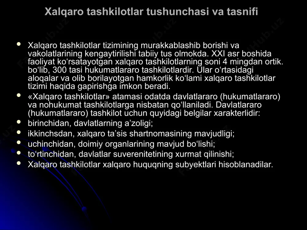 in. a’zolarining soniga ko‘ra organlar ikki guruhga: a) umumiy, ya’ni barcha a’zo davlatlar kiruvchi va b) a’zoligi cheklangan organga ajratilishi mumkin. xalqaro tashkilotlarning siyosatini umumiy a’zolikka asoslangan organ belgilaydi. quyidagi eng asosiy muammolar: birinchidan, umuman tashkilotning siyosati va tamoyillari; ikkinchidan, loyixalar, konvensiyalar va tavsiyanomalar qabul qilish; uchinchidan, budjet va moliya masalalari; to‘rtinchidan, ustav (nizom)ni qayta ko‘rib chiqish va unga o‘zgartirishlar kiritish; beshinchidan, tashkilotta a’zolar qabul qilish masalasining yechimi uning ixtiyoriga koldiriladi. shu bilan birga ko‘pgina tashkilotlar faoliyatida (masalan, xalqaro mexnat tashkiloti, xalqaro fuqarolik aviatsiyasi tashkiloti) a’zoligi cheklangan organning roli ortib borishi kurinadi. xalqaro tashkilotning a’zolar tarkibi cheklangan organini tashkil etishda: odil jug‘rofiy taqsimot; alohida qiziqishlar mavjudligi; manfaatlari mos tushmayotgan davlatlar guruhlarining teng vakillikka ega bo‘lishlari; kichik moliyaviy ulush qo‘shish; siyosiy vakillik tamoyillariga tayaniladi. xalqaro tashkilotlar tomonidan qarorlar qabul qilinishi xalqaro tashkilot tomonidan qabul qilingan qarorni mazkur tashkilot ustaviga va boshqa qoidalarga muvofiq ravishda ayni vakolatga ega organ tomonidan a’zo davlatlarning …