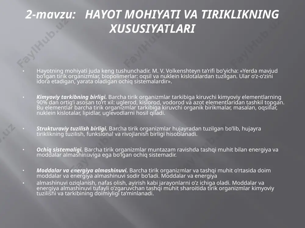 ik organizmlarning o’sishi, rivojlanishi, irsiy axborotni saqlashi va avloddan avlodga o’tkazishi, modda va energiya almashinuvida tutgan o’rni o’rganiladi. yirik molekulali organik moddalar o’zaro bog’liq tarkibiy qismlarga ega. masalan, oqsillarning monomeri aminokislotalar bo’lib, ular i-rnkda kodlangan irsiy axborot asosida belgilangan tartibda peptid bog’lari orqali bog’lanadi va oqsilning birlamchi strukturasi shakllanadi. ribosomadan ajralgan oqsillar keyinchalik vodorod bog’lari hisobiga ikkilamchi, oltingugurt bog’lari orqali uchlamchi strukturaga ega bo’ladi va muayyan vazifa (ferment, gormon)ni bajaradigan oqsil molekulasiga aylanadi makromolekulalarning noyob tuzilish xususiyati ularning bajaradigan biologik vazifalari bilan tavsiflanadi. masalan, nuklein kislota molekulalari irsiy axborotni saqlash, irsiyatni keyingi avlodga o’tkazish vazifasini bajaradi fotosintez jarayonining mukammal o’rganilishi kelgusida sayyoramizda hayotning saqlanib qolishi, ekologik muammolarning oldini olish, qishloq xo’jaligi ekinlarining hosildorligini orttirish omillarini aniqlash imkonini beradi 4-mavzu: tirik organizmlarning kimyoviy tarkibi va uning doimiyligi tirik organizmlardagi miqdoriga ko’ra hujayra tarkibiga elementlar makroelement va mikroelementlarga ajratiladi. makroelementlarni 2 guruhga birlashtiriladi. birinchi guruhga elementlarning 98% ini tashkil etuvchi c, o, …