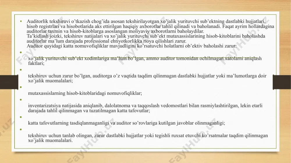 o’tkazish chog’ida bunday tasdiqni olish majburiy emas. lekin, ushbu amal ko’pchilik hollarda katta naf keltirishi mumkin. masalan, mol etkazib beruvchilardan olingan javoblar quyidagilarni tasdiqlash uchun ishlatilishi mumkin: mol etkazib beruvchilar bo’yicha debitor qarzlar ularning asosli da’vosi hisoblanadi; buxgalteriya hisobi ma’lumotlari mol etkazib beruvchilarga barcha mavjud qarzlarni o’zida aks ettiradi; sotib olingan moddiy resurslar, ko’rsatilgan xizmatlar va bajarilgan ishlar tegishli hisobot davrida aks ettirilgan. bunda audit o’tkazish chog’ida kontragentlardan tasdig’ini olish zarurligi to’g’risida guvohlik beradigan omillarni belgilab qo’yish kerak: xaridlarni ichki nazorat qilish tuzulmasining bo’shligi; moliyaviy muammolar; tovar-moddiy boyliklar bo’yicha qoldiqlar chiqarishda yoki qarzdorlarni tekshirishda yo’l qo’yilgan xatolar to’g’risidagi faktlar; bir necha mol etkazib beruvchilardan qilingan katta xaridlar; xaridlar to’g’risidagi hisobot buxgalteriya balansini tuzish sanasiga tayyorlanmagan. tasdiqlash ishlarining natijalarini umumlashtirib, eng avvalo, ularning ishonchliligini baholash zarur. bunda qarzlarning yozma va og’zaki shaklda tasdiqlangan miqdori va ahamiyatliligi baholanadi. yozma shaklda olingan dalil-isbotlarni eng ishonchli deb tan olish qabul qilingan. yozma tasdiqlarning ishonchliligi …