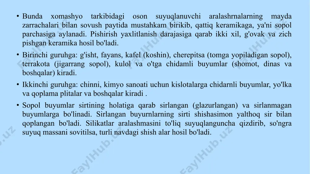 un ishlatiladi. yumshoq chinni mustahkamligi biroz past, ammo yaltiroq, tiniq bo'ladi. undan asosan xo'jalik idishlari choynak, piyola, kosa, tavoq va hokazolar) hamda san'at buyumlari tayyorlanadi. qattiq chinnini tayyorlash uchun 45-55% tuproq minerallari (30-40 % kaolin, keramik massaga yetarlicha plastiklik berish uchun 10-15 % o'tga chidamli giltuproq) 25-30 % kvars yoki toza oq qum va 15-20 % dala shpati olinadi, aralashtirib loy qoriladi va shakl berilib, 1350-1450°c haroratda kuydiriladi. yumshoq chinni uchun shixta tarkibi 25-40 % giltuproq minerallaridan (kaolin) 20-45 % kvars, 30-35 % dala shipatidan iborat bo'ladi va 1300-1350°c da kuydiriladi fayans ham ikki xil qattiq va yumshoq bo'ladi. qattiq fayans sanitariya texnik buyumlari (rakovinalar, vannalar va boshqalar) devorlarning sirtini qoplash uchun glazuriangan plitalar tayyorlash uchun ishlatiladi. yumshoq fayansdan esa chinnidan ancha arzon bo'lgan xo'jalik buyumlari tayyorlanadi. qattiq fayans shixtasi tarkibida 25-30 % kaolin va giltuproq, 25-30 % kvars va 10 % dala shipati kiradi. yumshoq fayans 30-35% kaolin va …