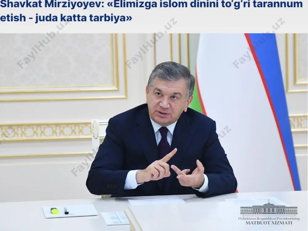 rda — musurmon, ukraina va rossiyada — basurman) natijasida bu dinga eʼtiqod qiluvchilar turli nom bilan ataladi. lekin bularning ichida hozir musulmon iborasi keng tarqalgan. jahonda qariyb 1,7 mlrd. kishi islomga eʼtiqod qiladi. musulmonlarning 2/3 qismidan koʻprogʻi osiyoda yashaydi. dunyoda musulmon jamoalari mavjud boʻlgan 120 dan ortiq mamlakatdan 40 dan ziyodida musulmonlar aholining koʻpchiligini tashkil qiladi — shim. afrika, gʻarbiy osiyoning barcha mamlakatlarida ( kipr, livan, isroil mustasno), senegal, gambiya, niger, somali, afgʻoniston, pokiston, bangladesh, indoneziya va boshqalar. baʼzi mamlakatlarda aholining 80% dan ortigʻi musulmonlardir. musulmonlarning soni jihatdan eng yirik davlatlar — indoneziya, hindiston, pokiston va bangladesh; musulmonlarning anchasi markaziy osiyo mamlakatlari, xitoy, tailand, efiopiya, tanzaniya, kiprda, yevropaning ayrim mamlakatlari . islomning vujudga kelishi islom dini arabiston yarim orolining janubiy-g’arbiy tomonidagi viloyatlarda, xususan hijoz vohasida joylashgan makka va madina shaharlarida yashaydigan arab qabilalari ( qurayshlar ) orasida birinchi yarmida vujudga kelgan yangi jahon dinidir. islom paydo bo’lishi arafasida arabistonning g’arbida …