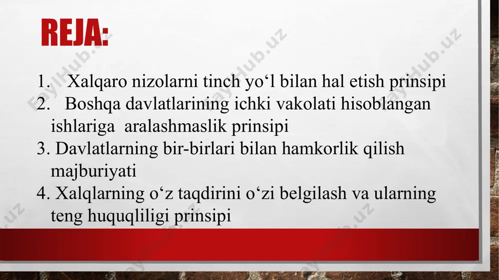 zolari o ‘zlarining xalqaro miqyosdagi nizolarini tinch y o t bilan hal qilish va bunda-xalqaro tinchlikka va xavfsizlikka hamda adolatga tahdid solmasligi lozim”. xalqaro nizolami tinch yo ‘1 bilan hal etishning aniq vositalari hamda uni qo‘llanilish tartibi bmt nizomining vi bobida mustahkamlangan. jumladan. nizomning 33-moddasiga muvofiq: “ 1. har qanday nizoda ishtirok etuvchi taraflar, ushbu nizoning davomiyligi xalqaro tinchlikka va xavfsizlikka tahdid solib turgan taqdirda muzokaralar olib borish, ishni tekshirish, vositachilik, yarashish (kelishish), hakamlik (arbitraj), sud muhokamasi, mintaqaviy organlarga murojaat qilishlik yoki bitim va boshqa tinch yotlar bilan hal etishlari lozim. 2. xavfsizlik kengashi zarur deb hisoblagan taqdirda taraflardan mazkur nizolami yuqoridagi vositalar yordamida hal etishiikni talab qiladi” . ushbu prinsip quyidagi hujjatlarda mustahkamlangan: xalqaro huquqning prinsiplari to ‘g ‘risidagi deklaratsiya; - 1975-yilgi yakuniy hujjat; - bmt bosh assambleyasining qator rezolyutsiyalari (1982-yilgi xalqaro nizolarni tinch yot bilan hal etish to ‘gtisidagi manila deklaratsiyasi); - arab davlatlar ligasi pakti (v modda); …