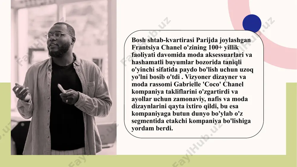 ari va chanel reklamasiga e'tibor qaratishdir. chanel - bu hashamatli brend bo'lib, maqsadli auditoriyaga kichkina qora libos kabi yuqori moda liboslari va yuqori moda sotmoqda. coco chanel brendining marketing strategiyalari uning biznes maqsadlari va maqsadiga to'g'ri keladi va brendga sodiqlikni oshirish va bozorda tovar qiymatini oshirishga qaratilgan . 11 chanel hashamatli brendining tarixi 12 gabrielle chanel 1909 yilda pardozlash do'konini ochdi va bu uning moda sanoatida shon-shuhrat va e'tirofga bo'lgan sayohatining boshlanishi edi. 2013 yilga kelib u ayollar uchun amaliy dizayndagi sport kiyimlarini sotar edi va birinchi jahon urushi paytida sotiladigan kiyimlar orasida flanel blazerlar, trikotaj matosidan tikilgan uzun sviterlar, dengizchi bluzkalari, yubka va kurtka kostyumlari bor edi. coco chanel kuzgi va nafisligi tufayli jersey matosi kabi xom ashyolardan foydalangan. 1915 yilga kelib u birinchi yuqori modani ochdi va uning trikotaj matolari butun frantsiyada mashhur bo'ldi. harper's bazaar jurnali 1915 yilda coco chanelning sifatli xom ashyodan tayyorlangan oqlangan va qulay …