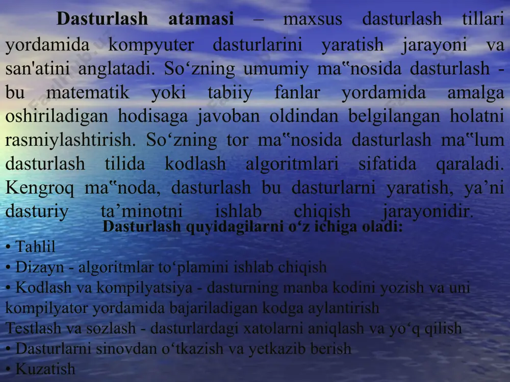 r bilan ishlash jarayoni dasturni, ya’ni aniq belgilangan buyruqlar toʻplamini aniq belgilangan tartibda bajarishdan iborat. koʻrsatmaning nol va birdan iborat boʻlgan mashina shakli markaziy protsessor tomonidan qaysi harakatni bajarishi kerakligini koʻrsatadi. bu shuni anglatadiki, kompyuterga uning bajarishi kerak boʻlgan harakatlar ketma-ketligini aytib berish uchun tegishli buyruqlarning ikkilik kodlari ketma-ketligini koʻrsatishingiz kerak. mashina kodlari dasturlari minglab koʻrsatmalardan iborat. bunday dasturlarni yozish qiyin va zerikarli. dasturchi har bir dasturning nollari va ikkilik kodlari kombinatsiyasini hamda uni bajarishda foydalaniladigan ma‟lumotlar manzillarining ikkilik kodlarini eslab qolishi kerak. insonning tabiiy tiliga yaqinroq boʻlgan biron bir tilda dastur yozish va kompyuterga ushbu dasturni mashina kodlariga oʻtkazish ishlarini ishonib topshirish ancha osonroq. dasturlarni yozish uchun maxsus ishlab chiqilgan tillar - dasturlash tillari hisoblanadi. demak, dastur biror masalani echish uchun kompyuter baja-rishi mumkin bo'lgan ko'rsatmalarning izchil tartibidan iborat ekan. kompyuter uchun dastur tuzish jarayoni dasturlash va dastur tuzadigan kishi dasturchi deb va kompyuter tushunadigan "til" dasturlash tili deb …