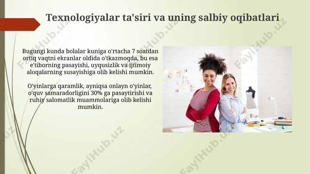 bosimi ostida salbiy xatti-harakatlarga yo'l qo'yishini, buning natijasida o'ziga ishonchsizlik va ruhiy salomatlik muammolari kuchayishini ko'rsatadigan tadqiqotlar mavjud. salbiy odatlarning rivojlanishiga ijtimoiy tarmoqlardagi 3 soatdan ortiq vaqt o'tkazish, agressiv yoki zo'ravonlikka moyil bo'lgan tengdoshlar bilan muloqot qilish kabi omillar sezilarli darajada hissa qo'shadi. bolaning o'ziga ishonchining shakllanishi bolani o'ziga ishonchli qilish uchun 2 ta asosiy yo'nalish mavjud: uning qobiliyatlarini rivojlantirish va muvaffaqiyatlarini qadrlash, shuningdek, salbiy tajribalarni qabul qilish va ularni hal qilish ko'nikmalarini o'rgatish. bolaning o'ziga ishonchining shakllanishiga 5 yoshgacha bo'lgan davrda ota-onalarning munosabati va qo'llab-quvvatlashi 70% ta'sir ko'rsatadi, qolgan 30% esa maktabgacha ta'lim muassasasi va tengdoshlarning ta'siri bilan bog'liq. muloqot ko'nikmalarini rivojlantirish samarali muloqot uchun kamida 3 xil muloqot uslubini (masalan, rasmiy, norasmiy, muloqot texnikasi) bilish va vaziyatga mos ravishda qo'llashni o'rgatish kerak. muloqot ko'nikmalarini rivojlantirishda bolalarga 5 yoshdan boshlab faol tinglash va fikrlarini aniq ifoda etishni o'rgatish muhim, bu ularning ijtimoiy moslashuvchanligini 20% ga oshirishi mumkin. oilaviy munosabatlar …