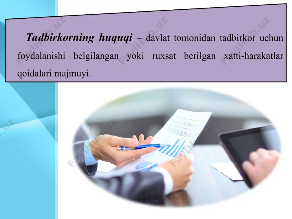 ati tushuniladi. tadbirkorning javobgarligi – bu tadbirkor xatti-harakatining belgilangan qonun me’yorlari, ijtimoiy va axloqiy qoidalarga muvofiqligi yuzasidan javob berish majburiyati. tadbirkorning javobgarligi mulkiy (moddiy), ma’muriy, jinoiy va axloqiy ko‘rinishlarda bo‘lishi mumkin. huquqbuzarlik subyektiga ko‘ra javobgarlik yakka tartibdagi, guruhiy yoki jamoaviy ko‘rinishlarga ajralishi mumkin. yakka tartibdagi javobgarlikka tadbirkorlik faoliyati sohasidagi o‘z majburiyatlarini bajarmaganligi uchun alohida jismoniy shaxs, guruhiy javobgarlikka – jismoniy shaxslar guruhi, jamoaviy javobgarlikka – yuridik shaxslar ega bo‘ladi.